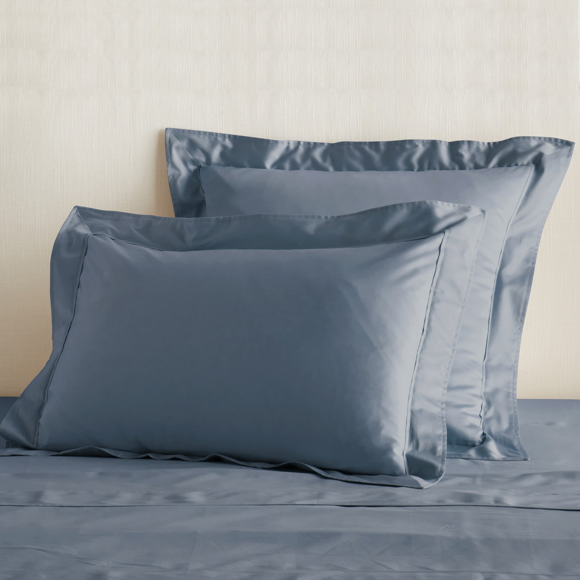 Chambers® 600TC Sateen Duvet Cover & Shams