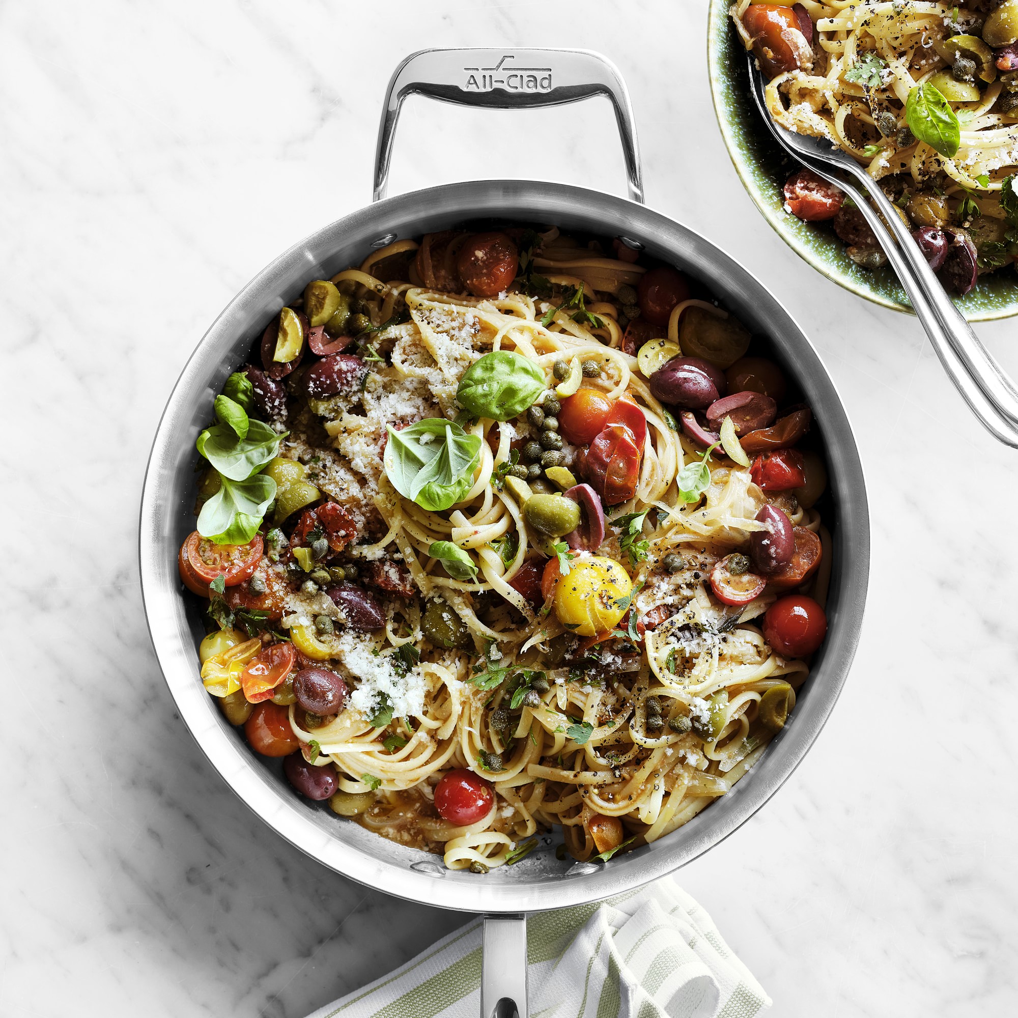All-Clad D5® Stainless-Steel Essential Pan