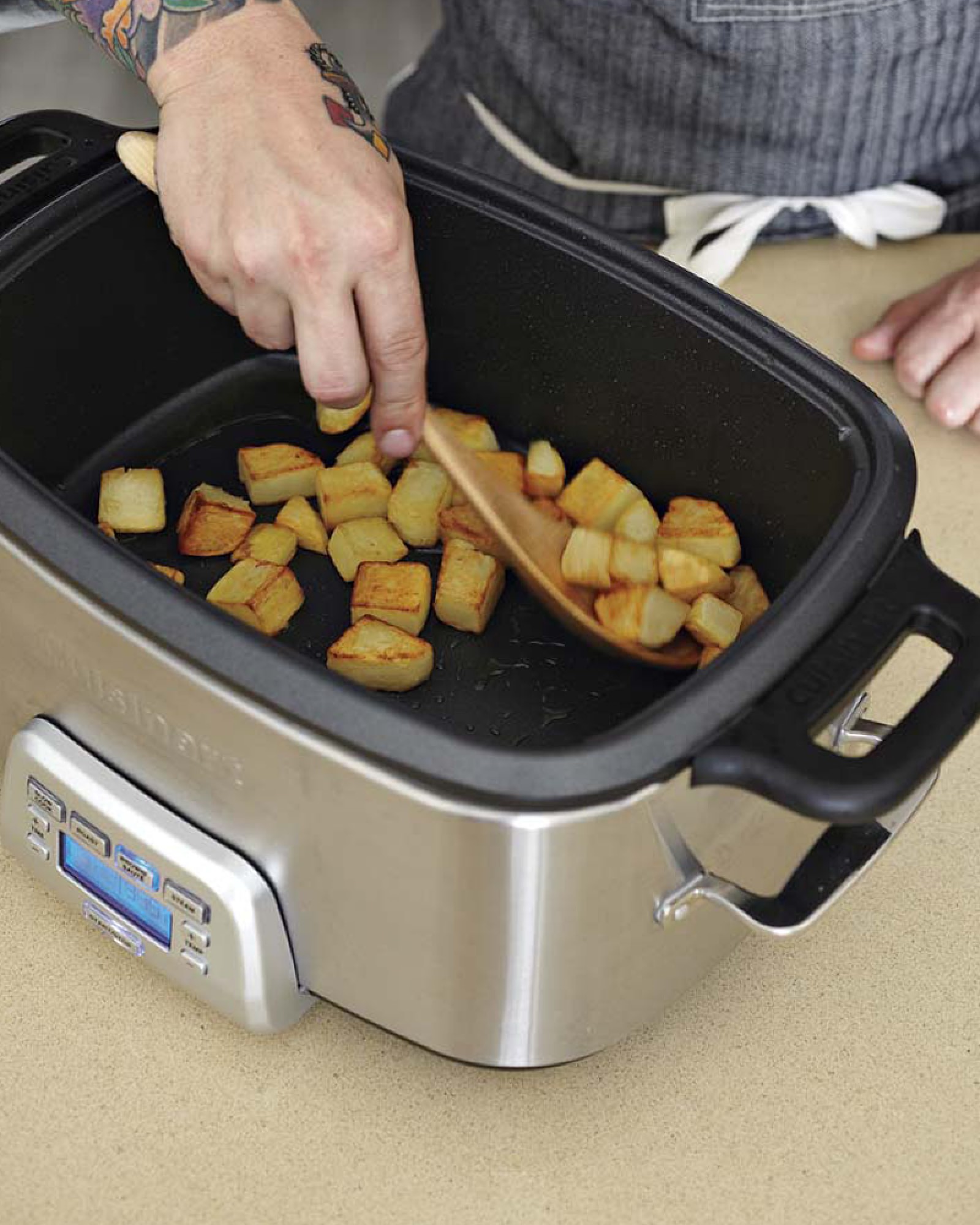 Cuisinart Multi-Cooker, 7-Qt.