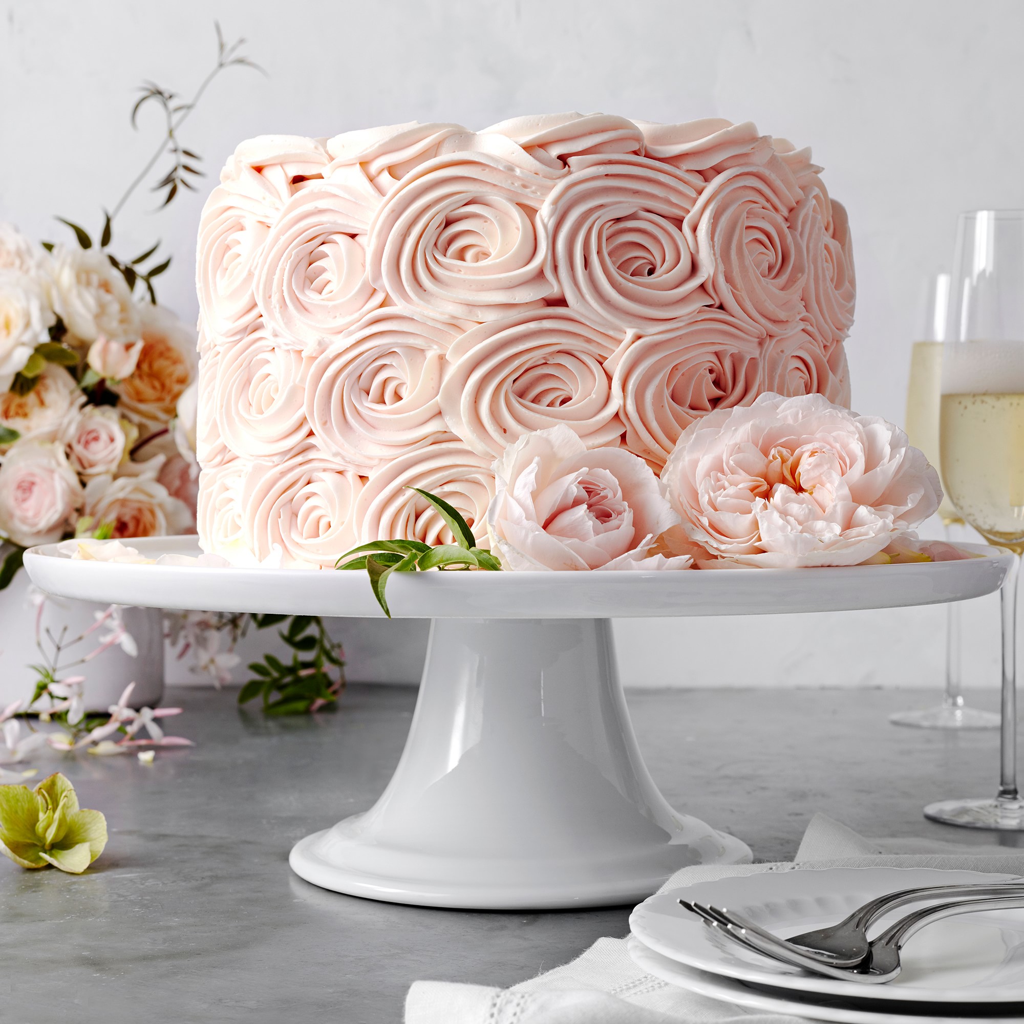 Pillivuyt Porcelain Cake Stands