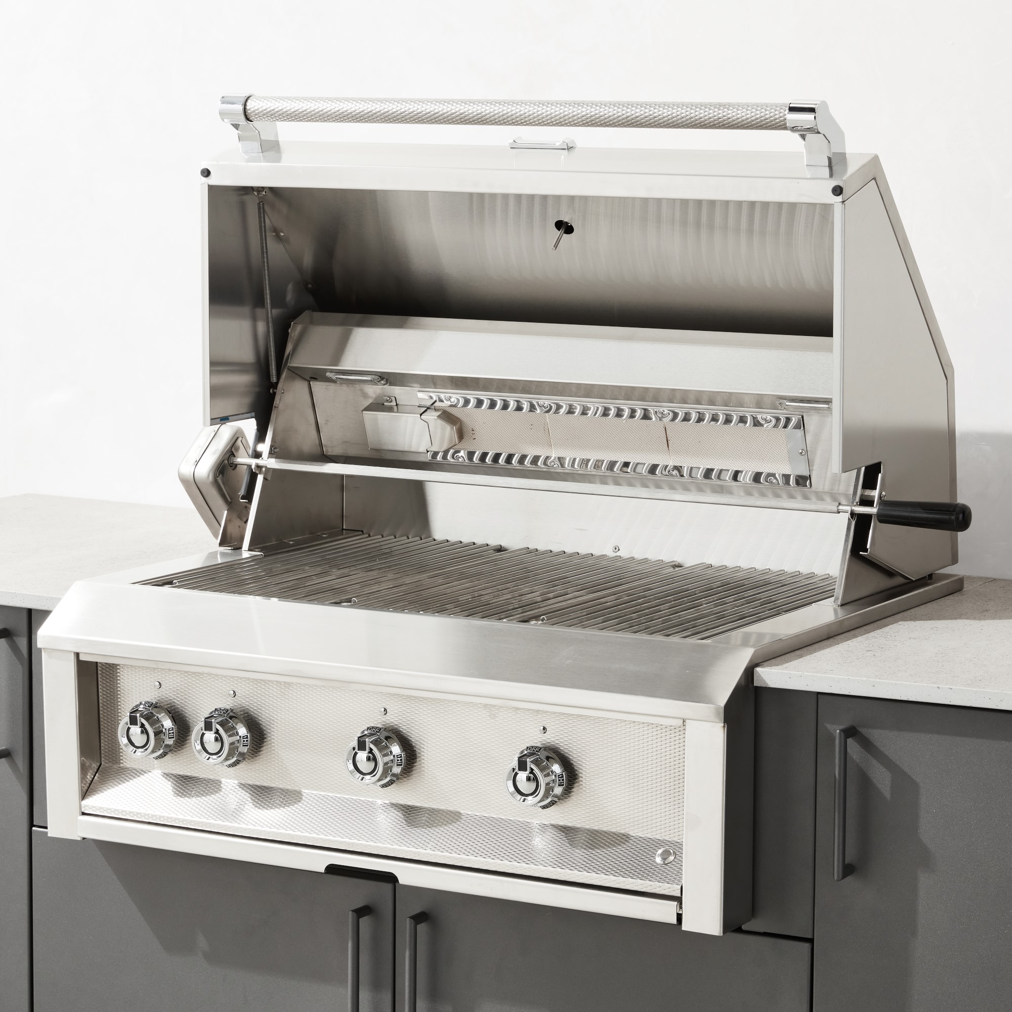 Urban Bonfire Outdoor Kitchen x Hestan 36” Grill and Fridge