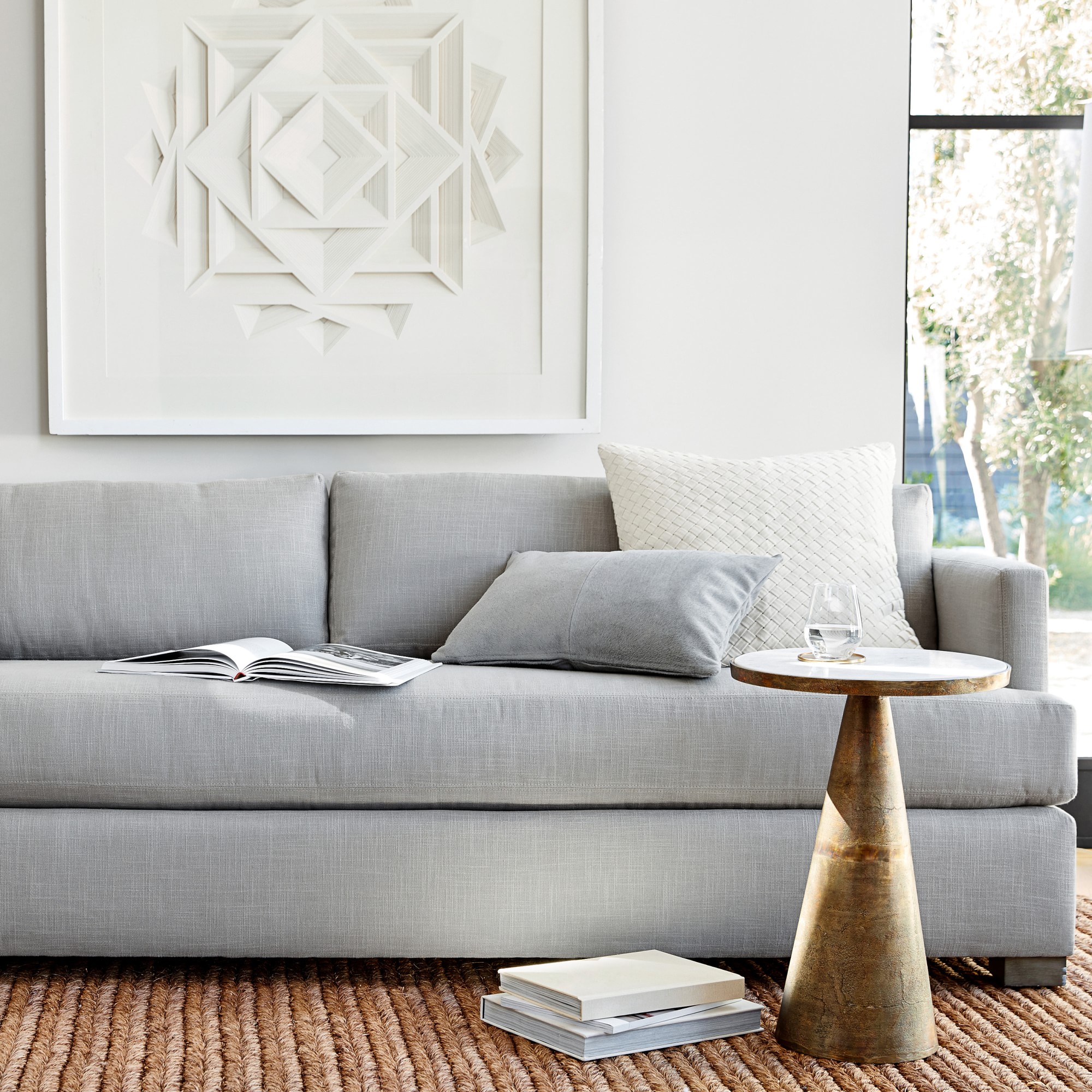 Lark Accent Table (15.5