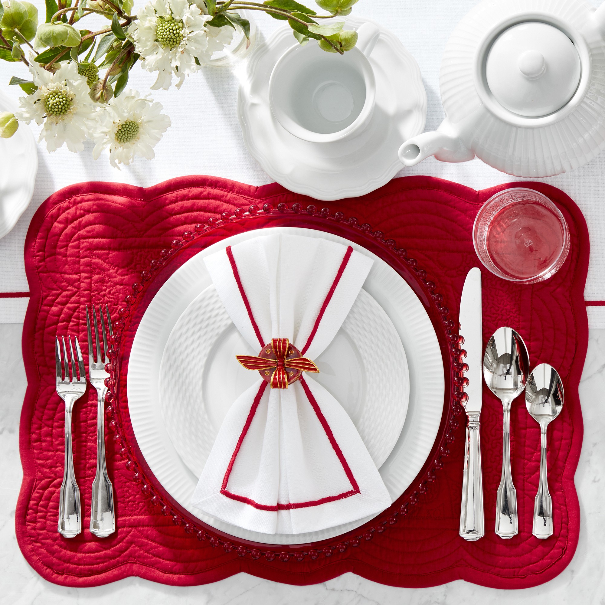 Pillivuyt Plisse Porcelain Dinner Plates