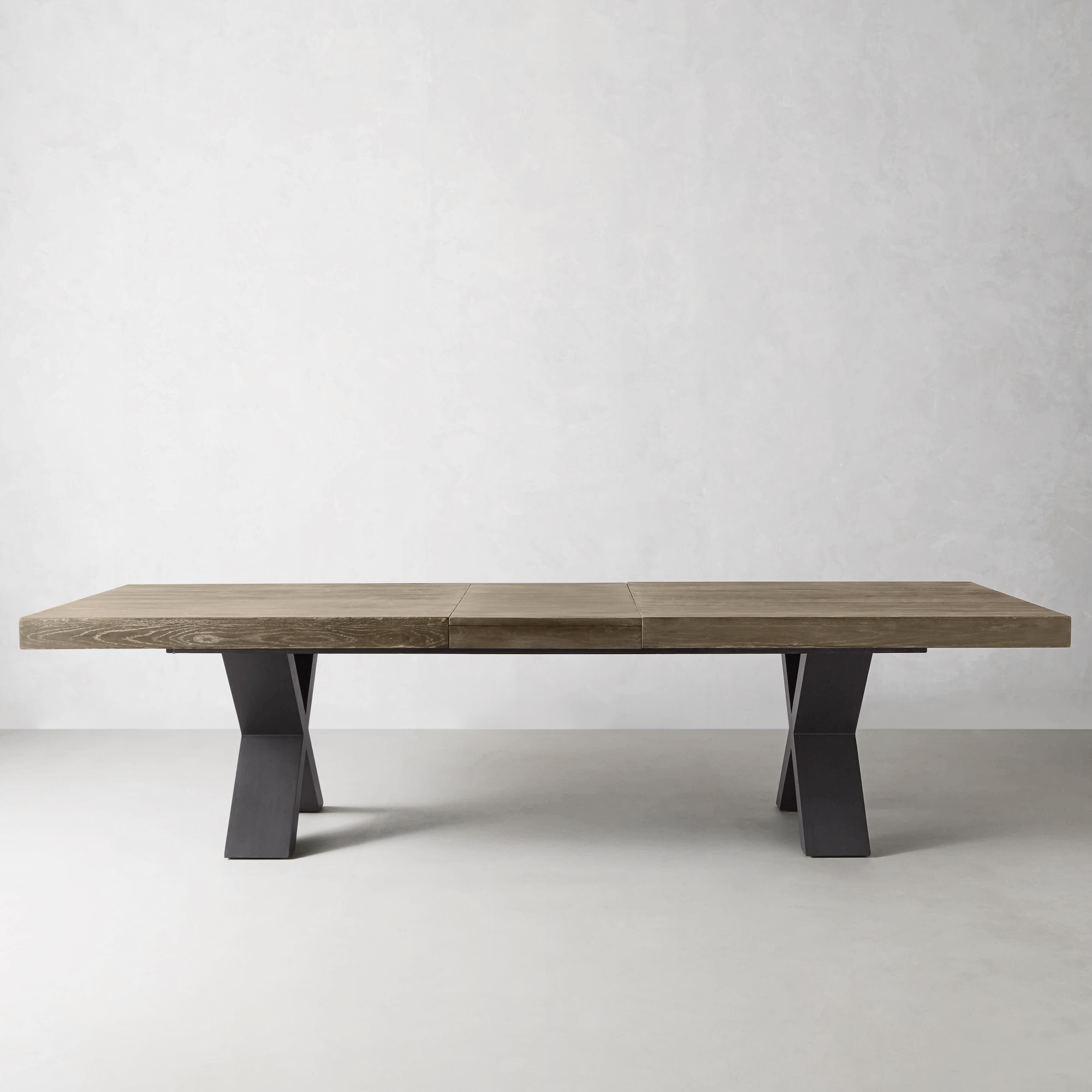 Navarro Extendable Rectangular Dining Table (98