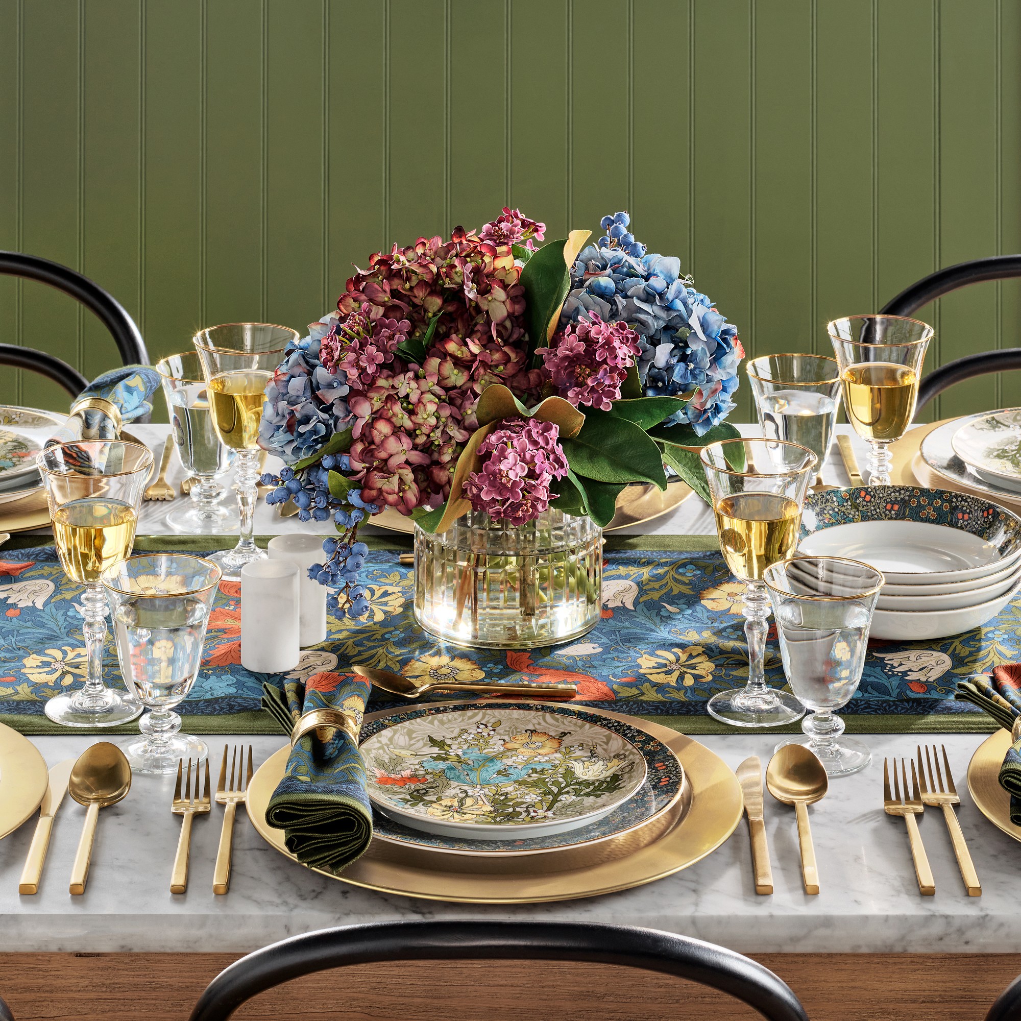 Morris & Co. x Williams Sonoma Cotswold Mixed Salad Plates, Set of 4
