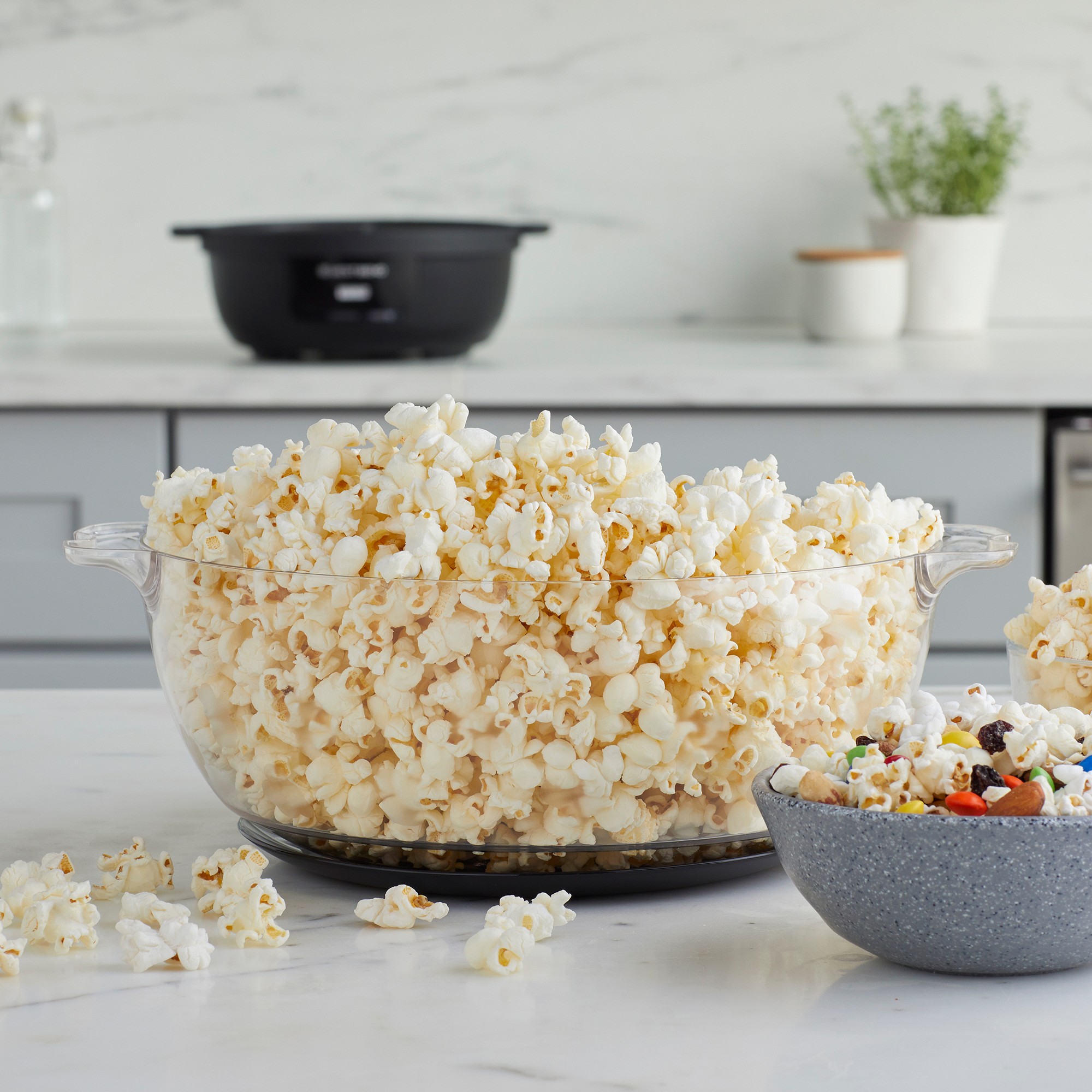 West Bend Stir Crazy Popcorn Maker, 6-Qt.