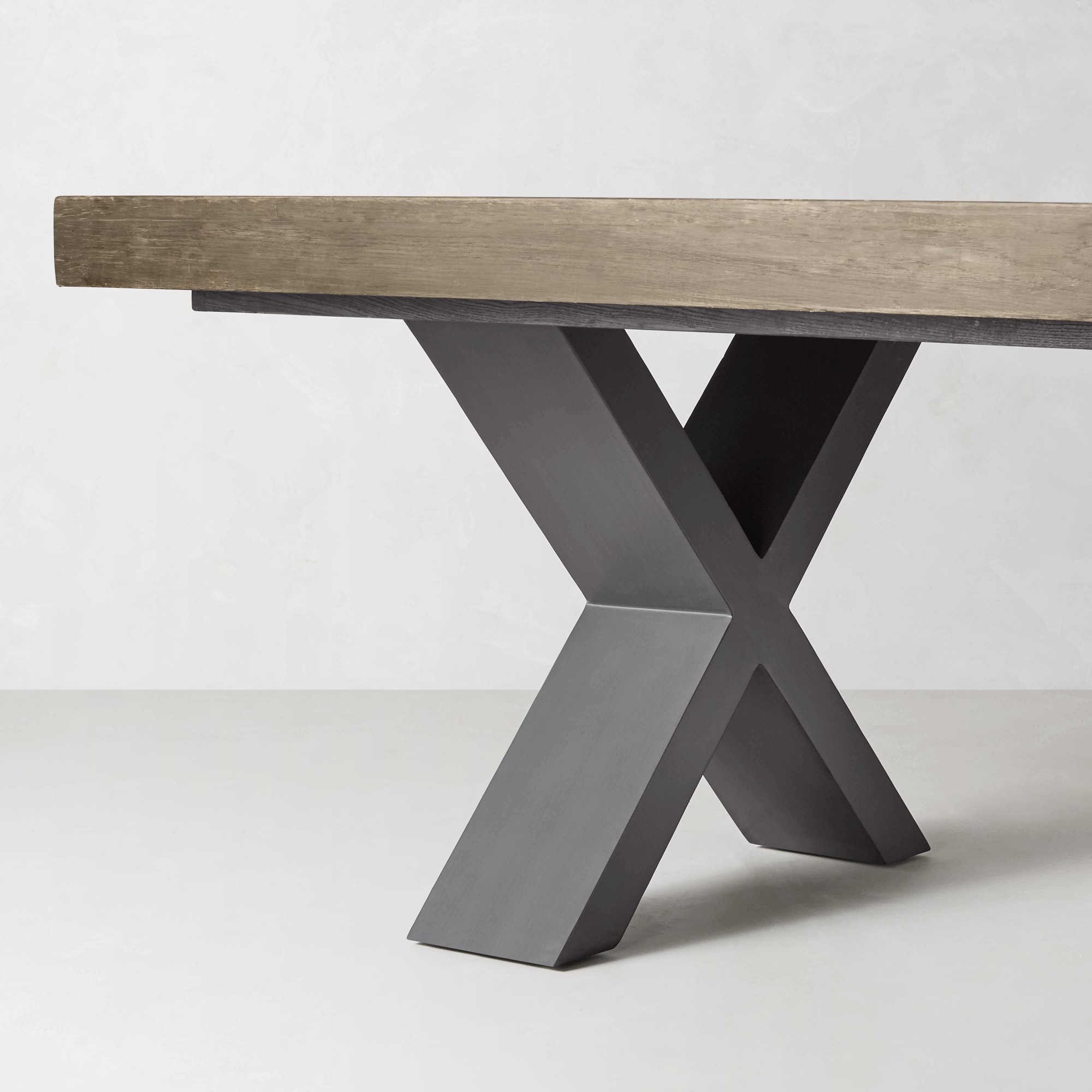 Navarro Extendable Rectangular Dining Table (98