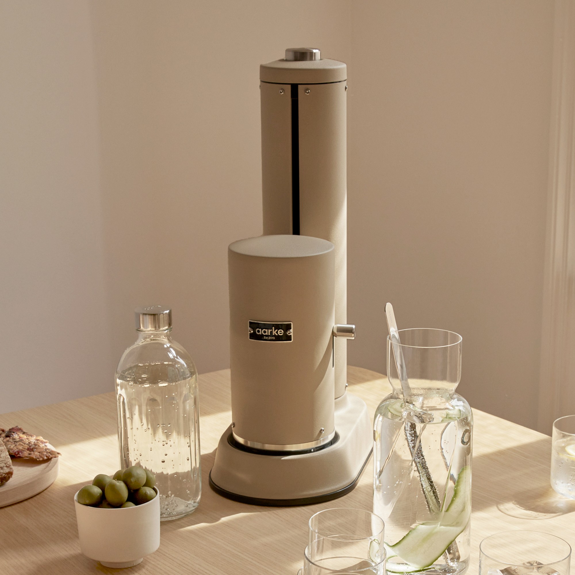 Aarke Carbonator Pro with Glass Bottle