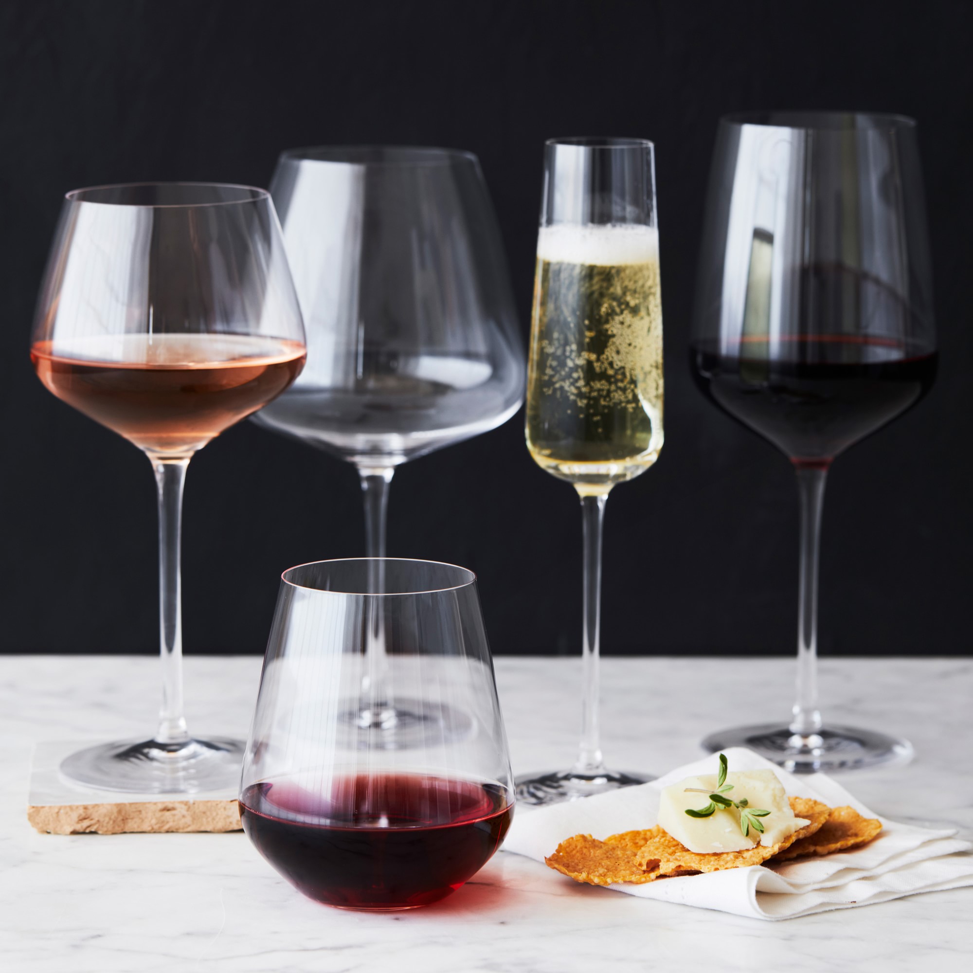 Williams Sonoma Estate Pinot Noir Wine Glasses