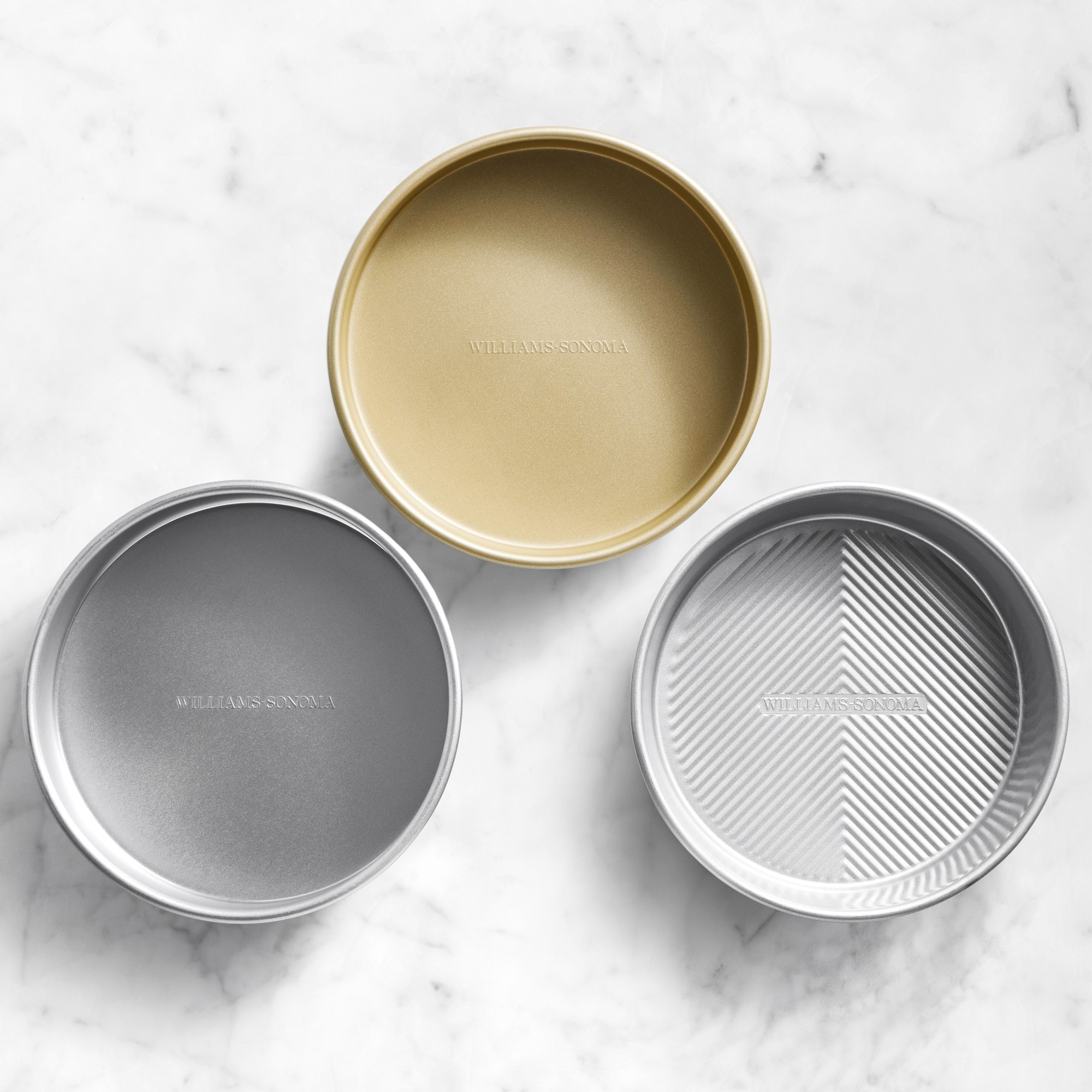 Williams Sonoma Goldtouch® Pro Nonstick Round Cake Pan