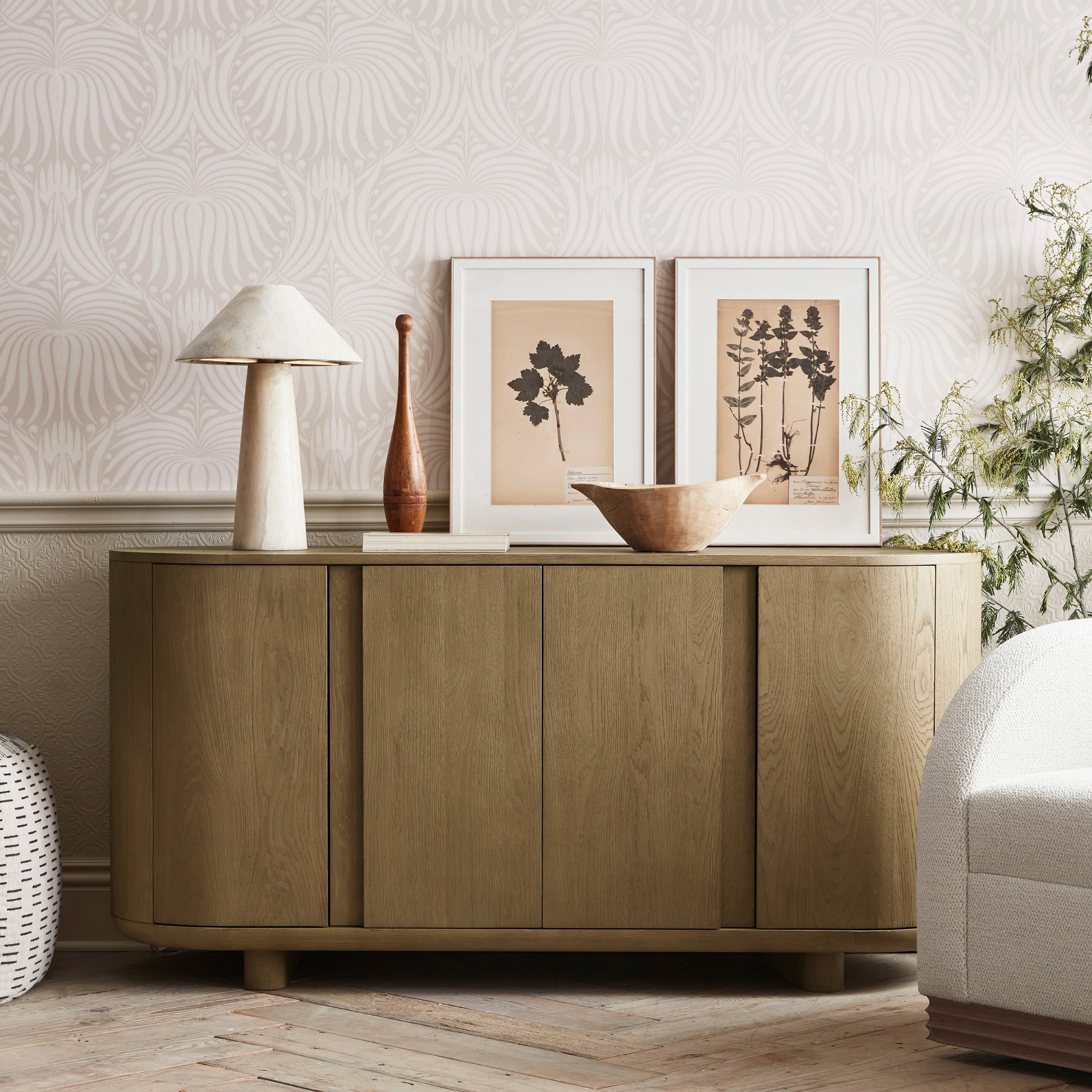 Simone Onyx Table Lamp