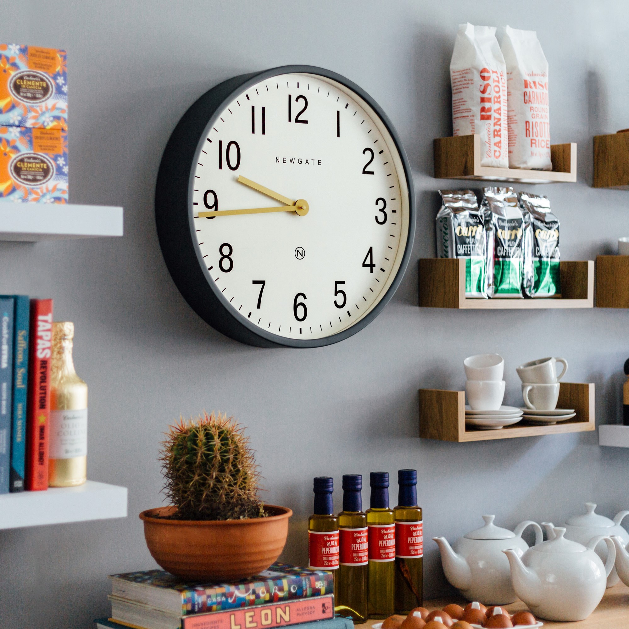 Newgate Mr. Edwards Clock