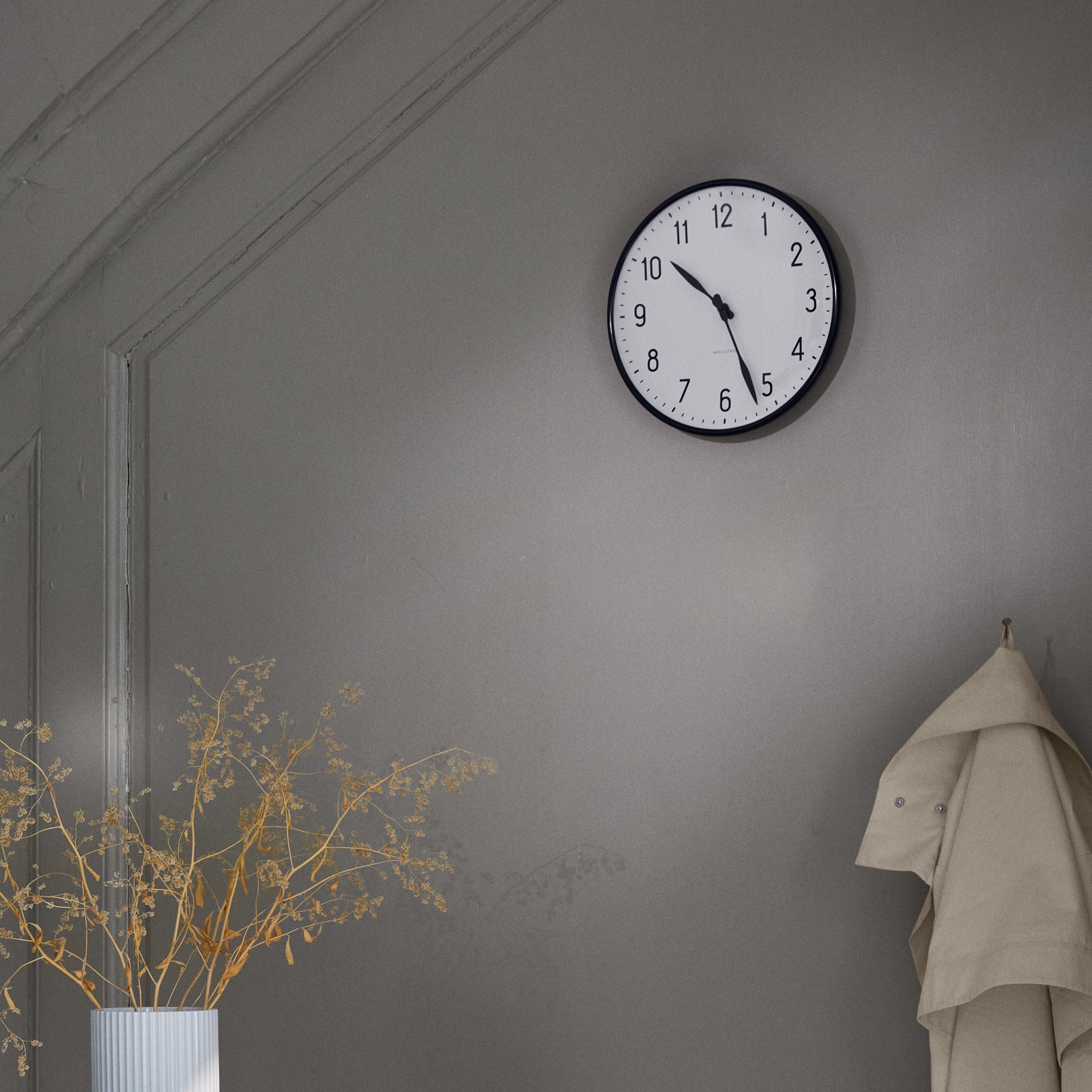 Arne Jacobsen Station Wall Clock