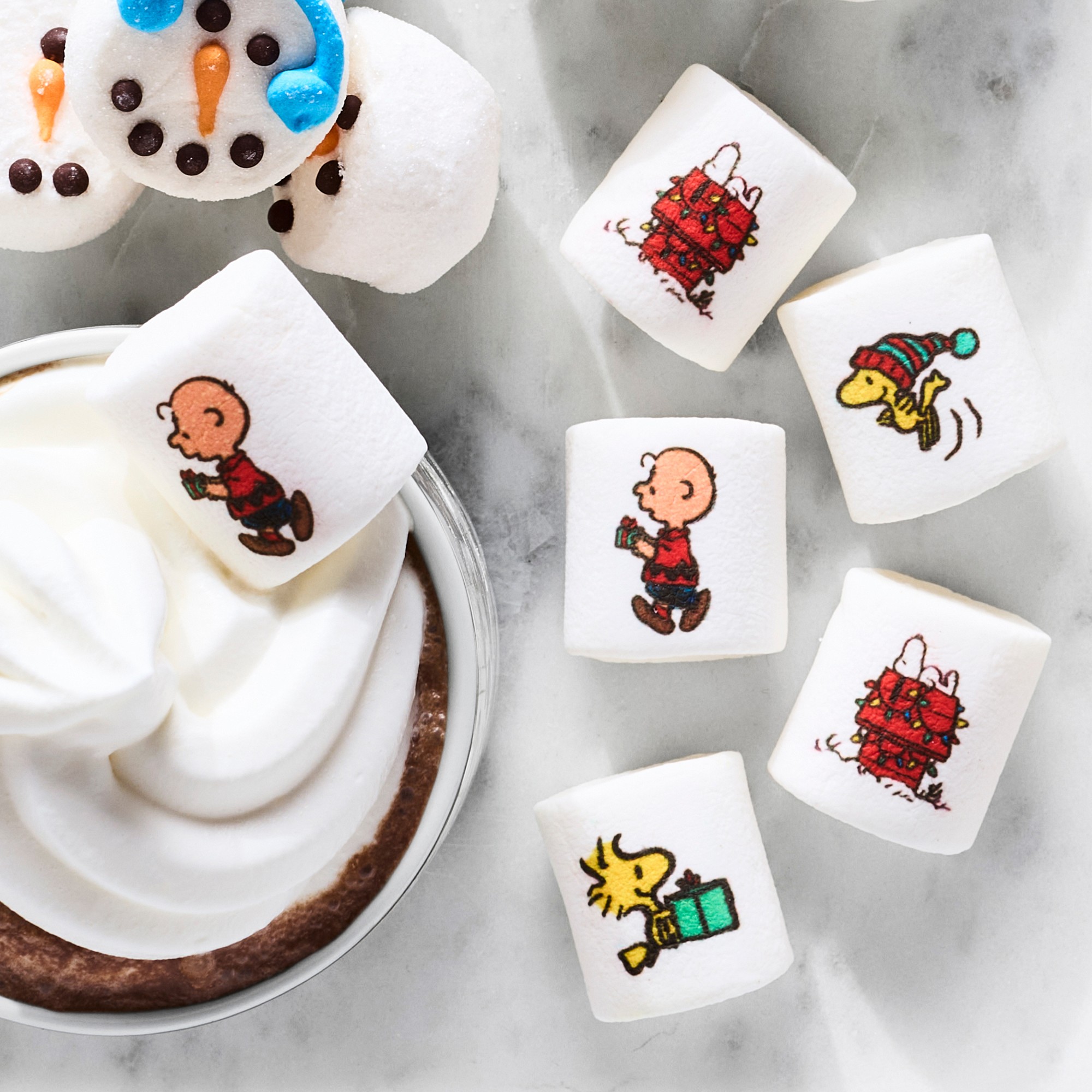 PEANUTS™ x Williams Sonoma Snoopy Marshmallows