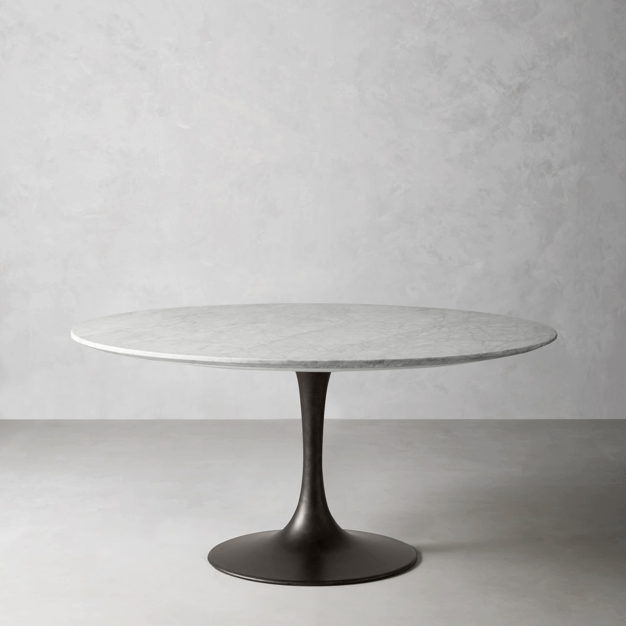 Tulip Round Pedestal Dining Table (42
