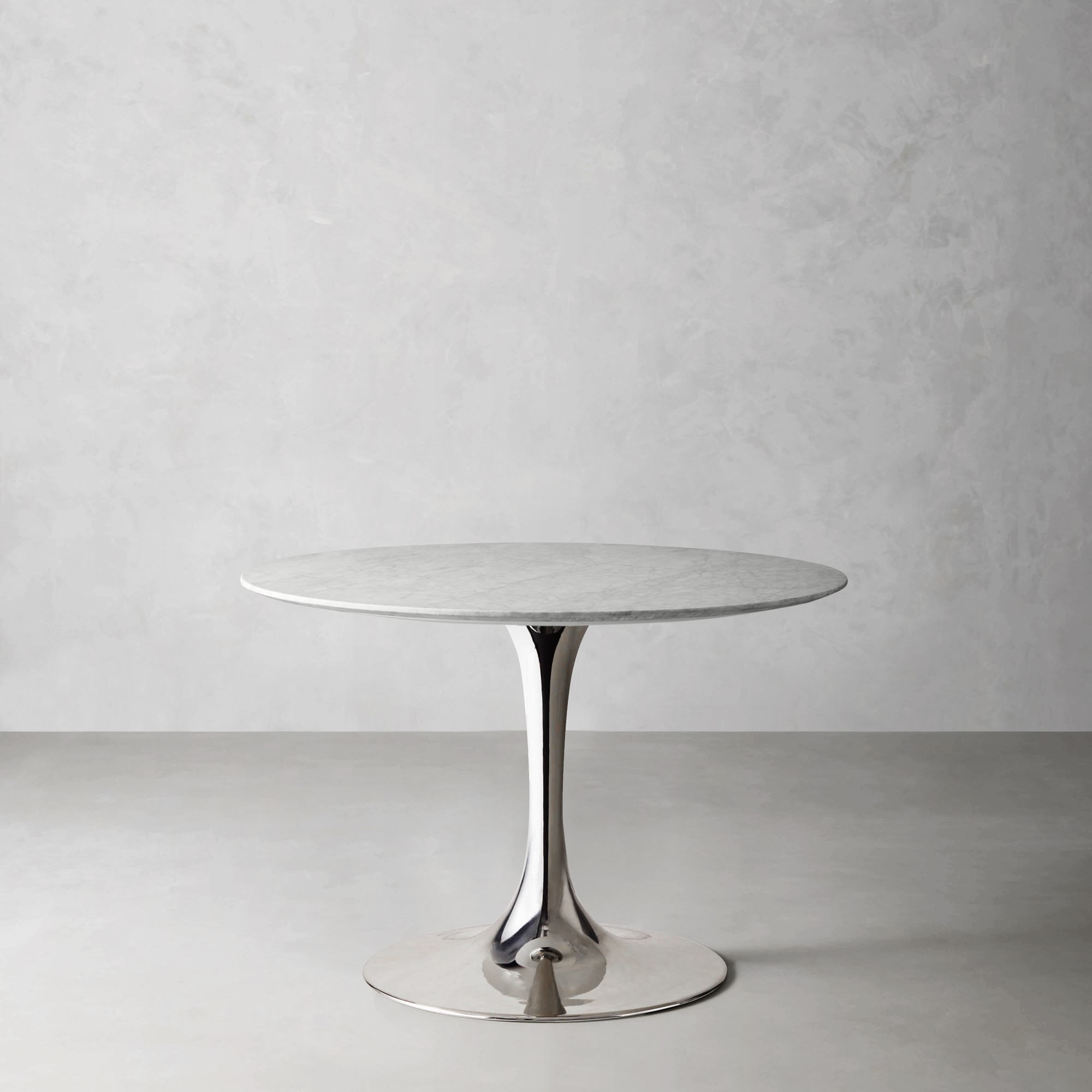 Tulip Round Pedestal Dining Table (42