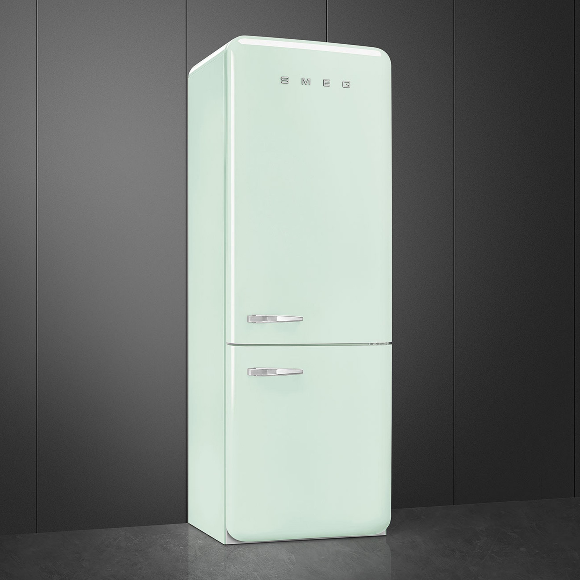 SMEG 50's Style Retro FAB 38 Refrigerator with Freezer