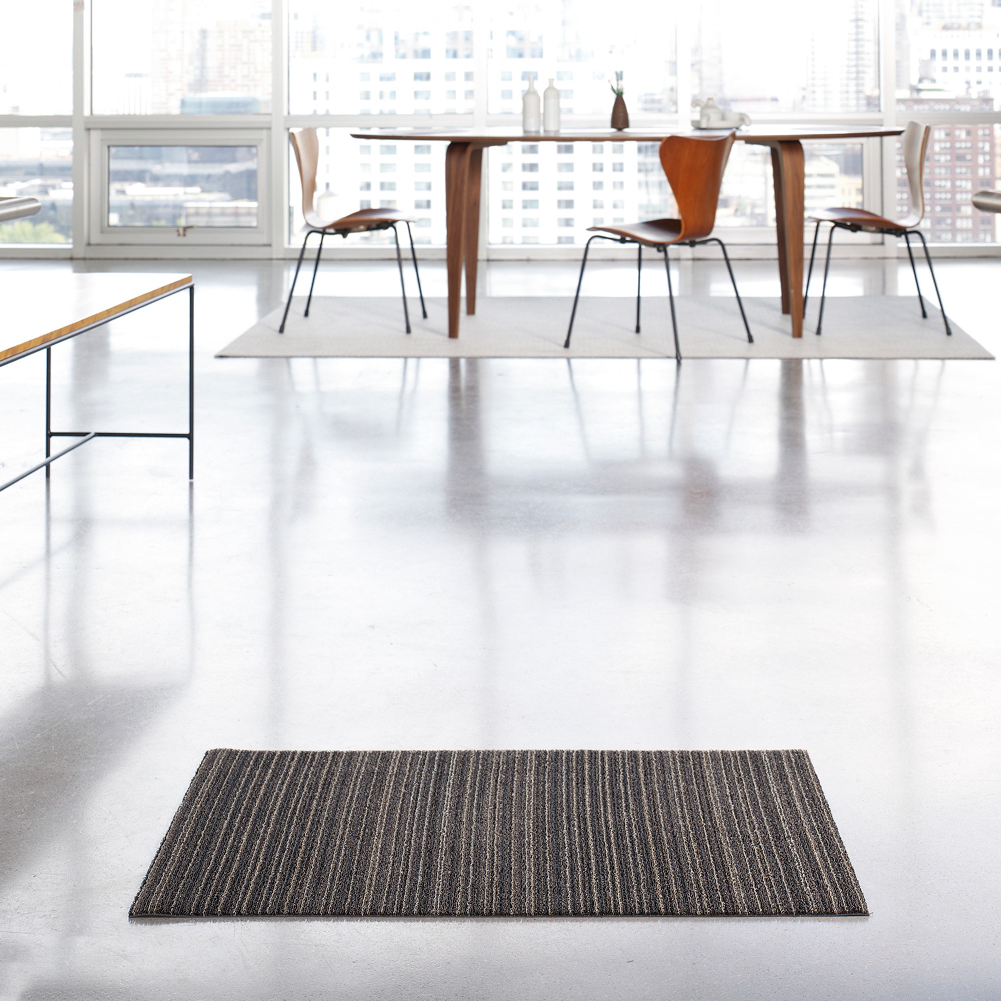 Chilewich Easy Care Skinny Stripe Shag Floormat