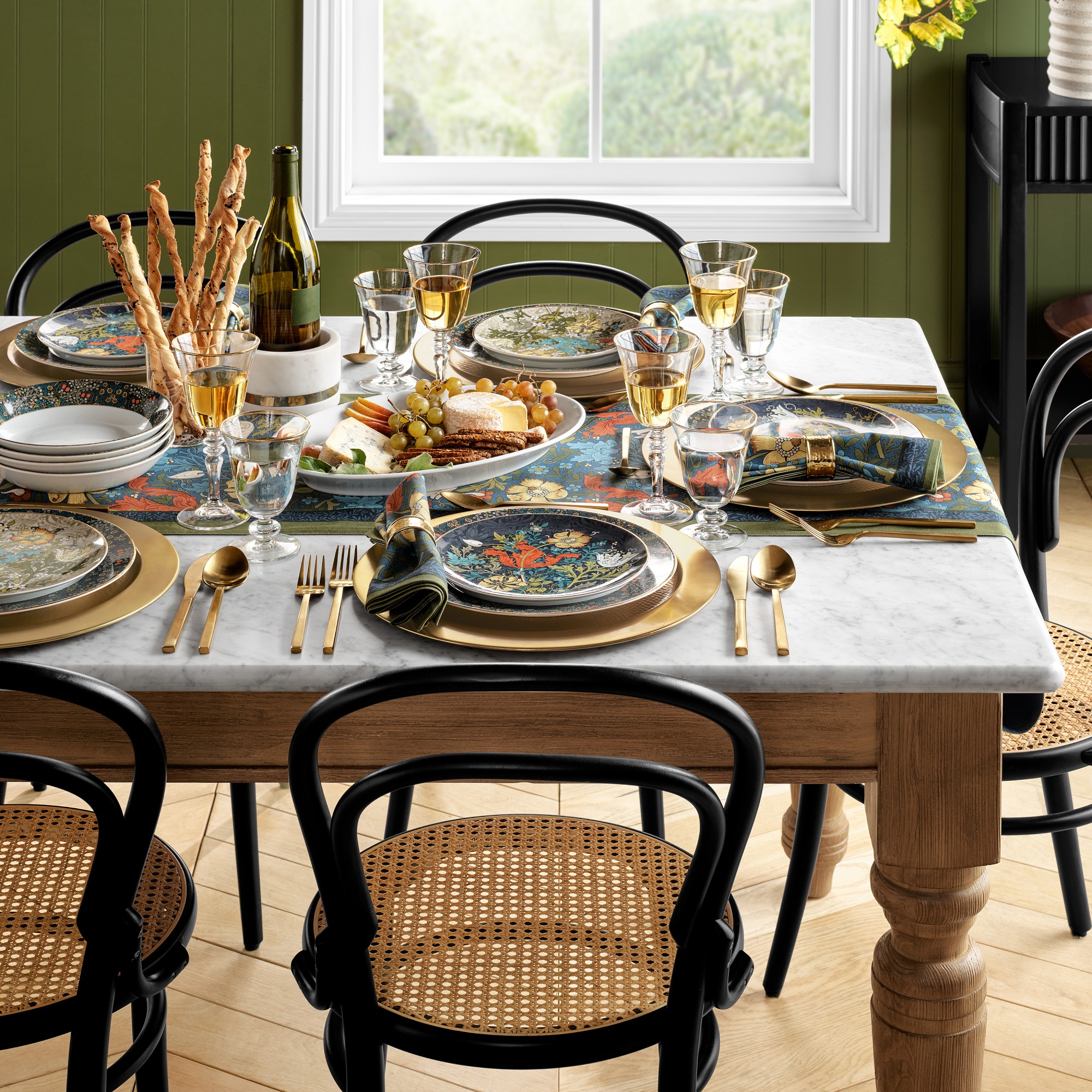 Morris & Co. x Williams Sonoma Cotswold Mixed Salad Plates, Set of 4