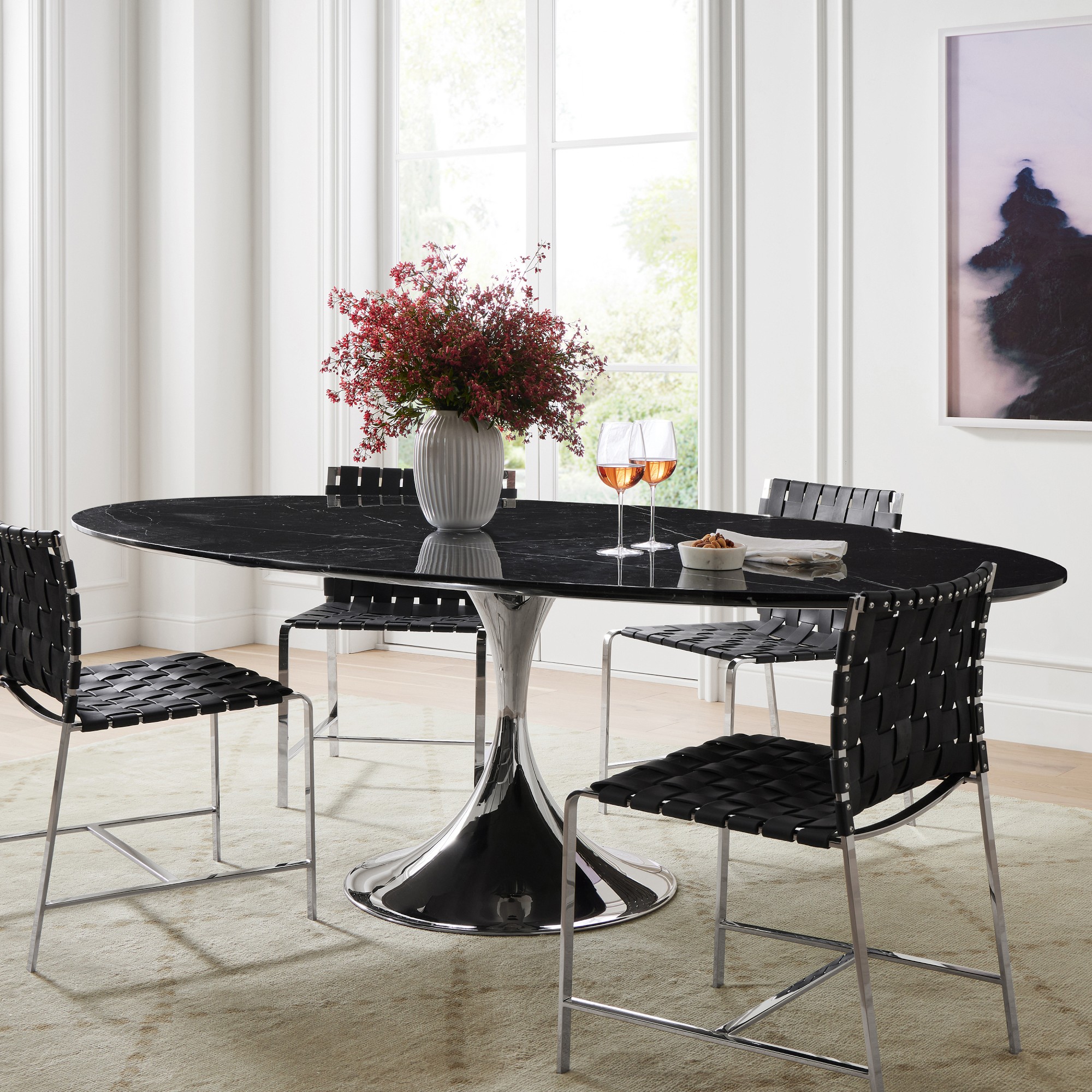 Tulip Oval Pedestal Dining Table (70