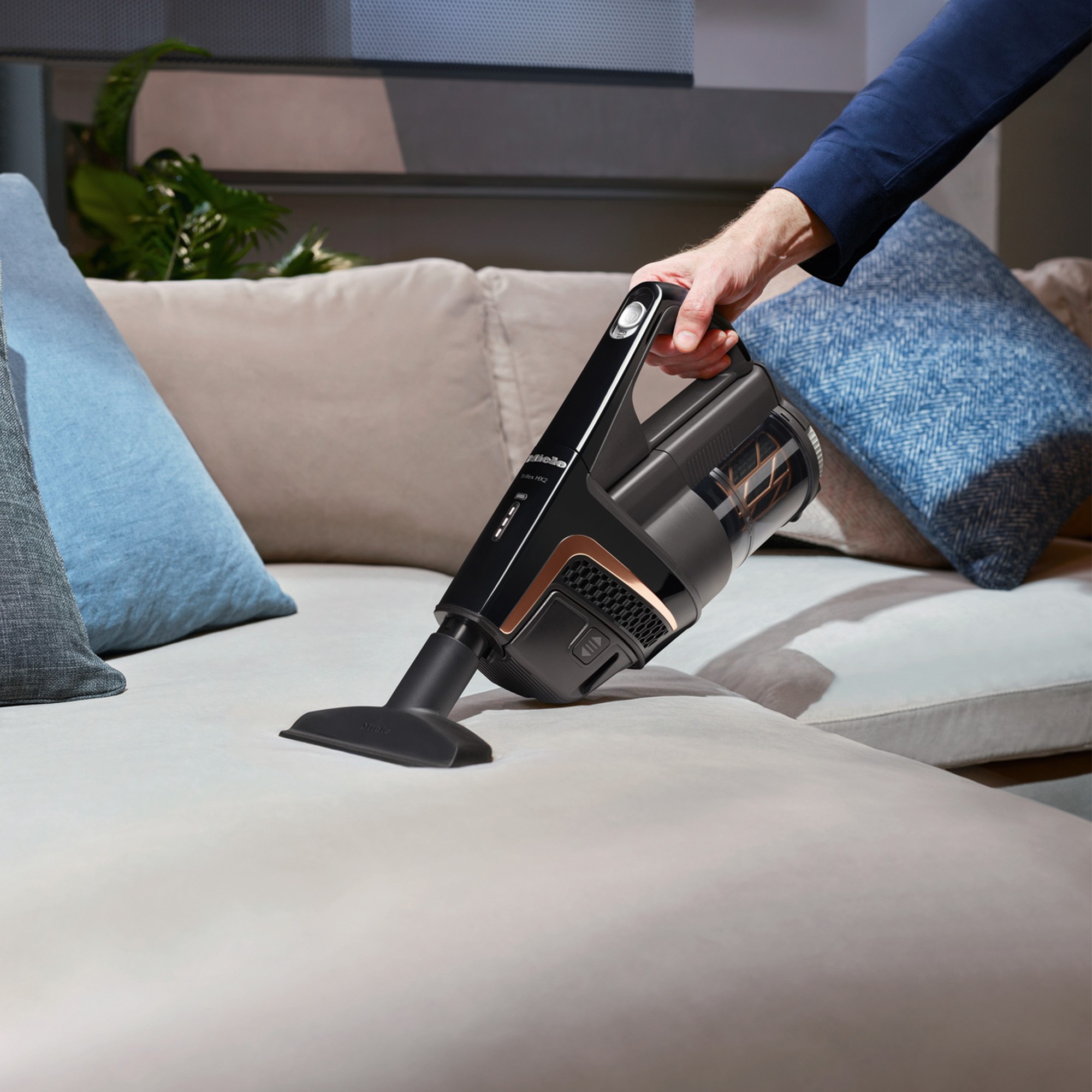 Miele TriflexHX2 Cat & Dog Vacuum