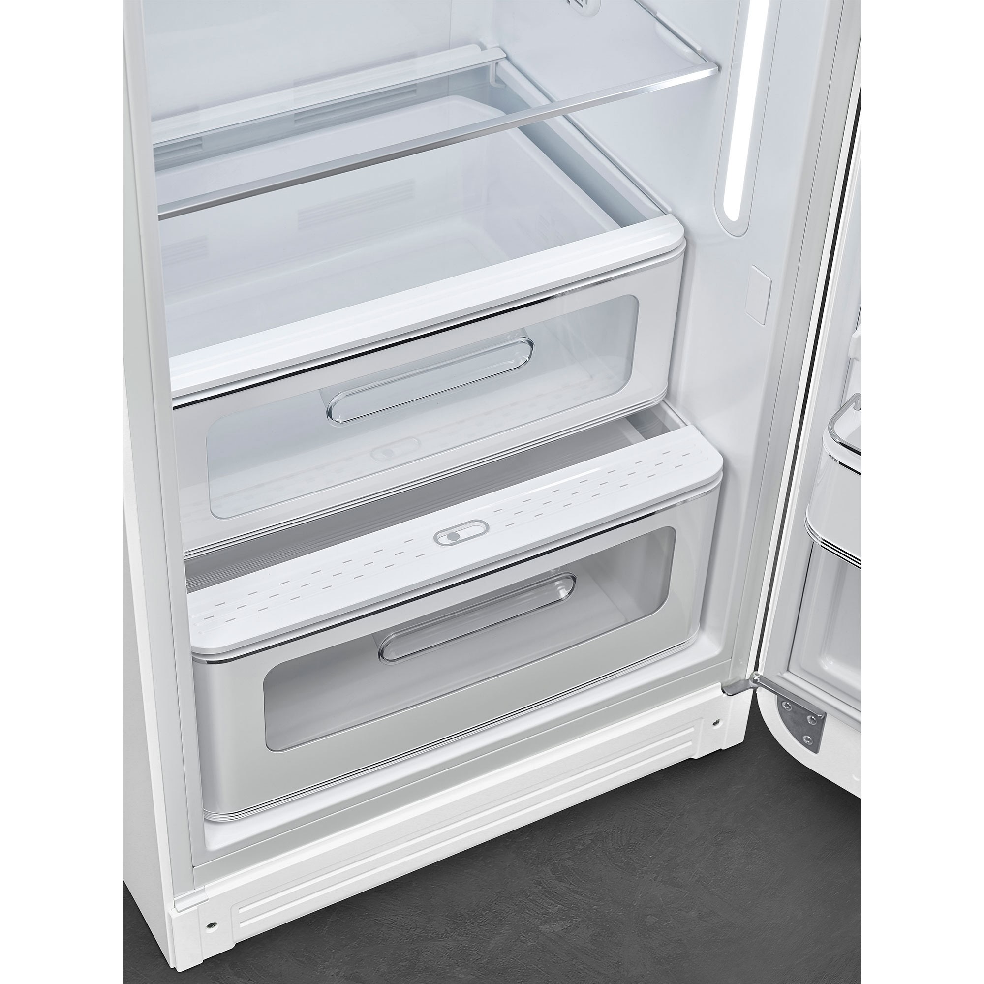 SMEG 50's Style Retro FAB 28 Refrigerator with Ice Compartment