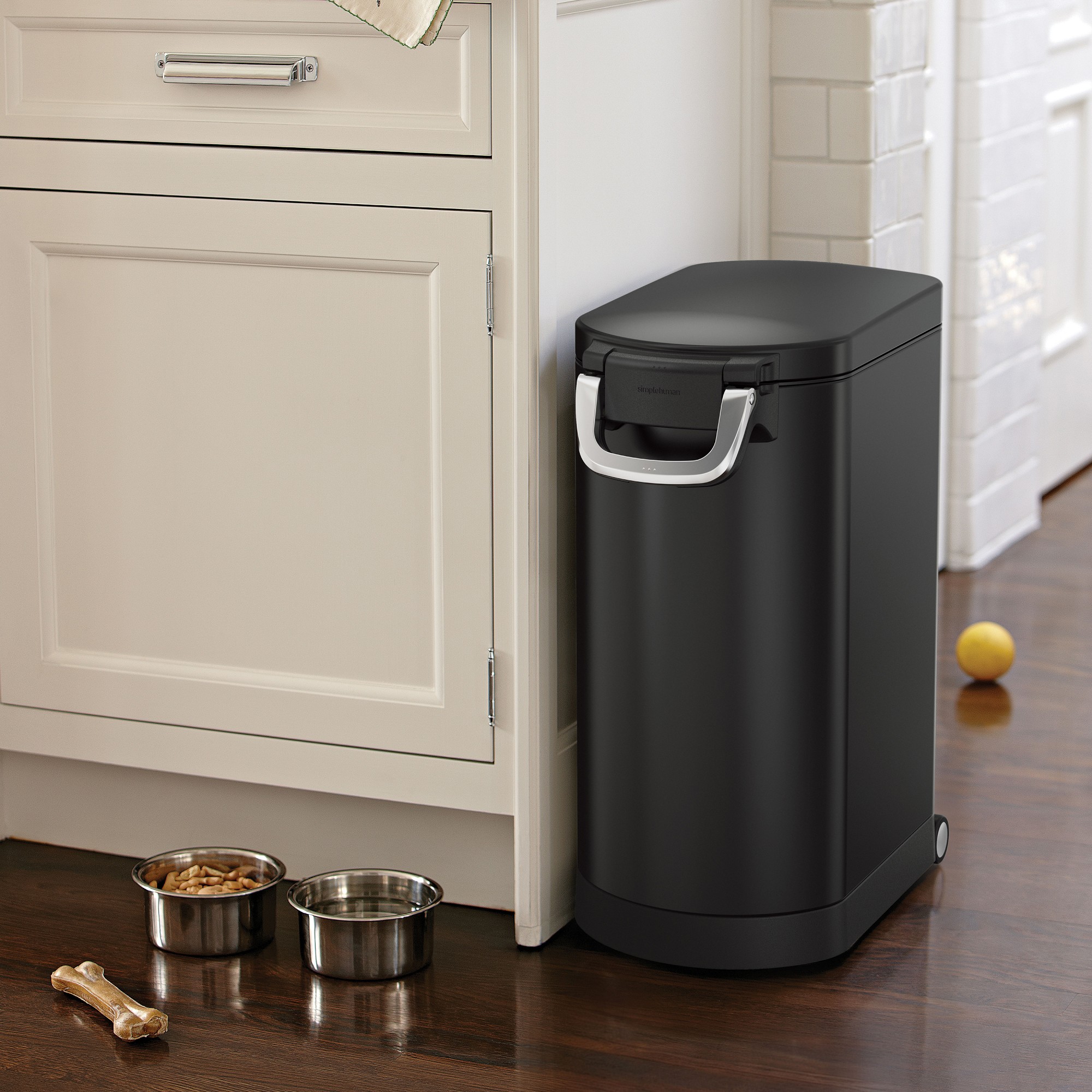 simplehuman™ Stainless Steel Pet Food Container