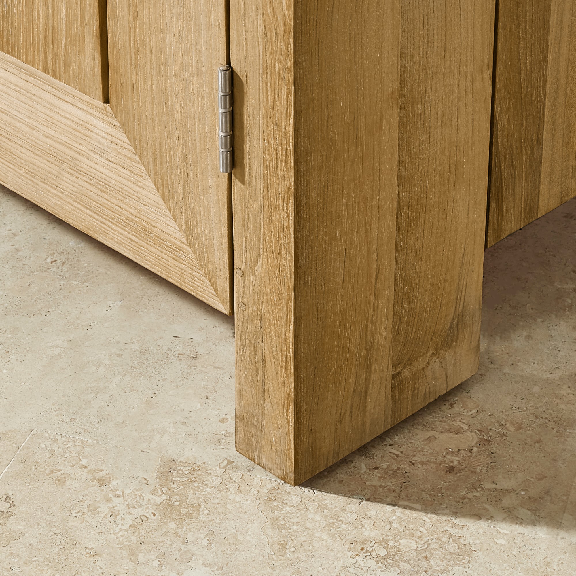 Larnaca Outdoor Teak 2-Door Cabinet (54.5