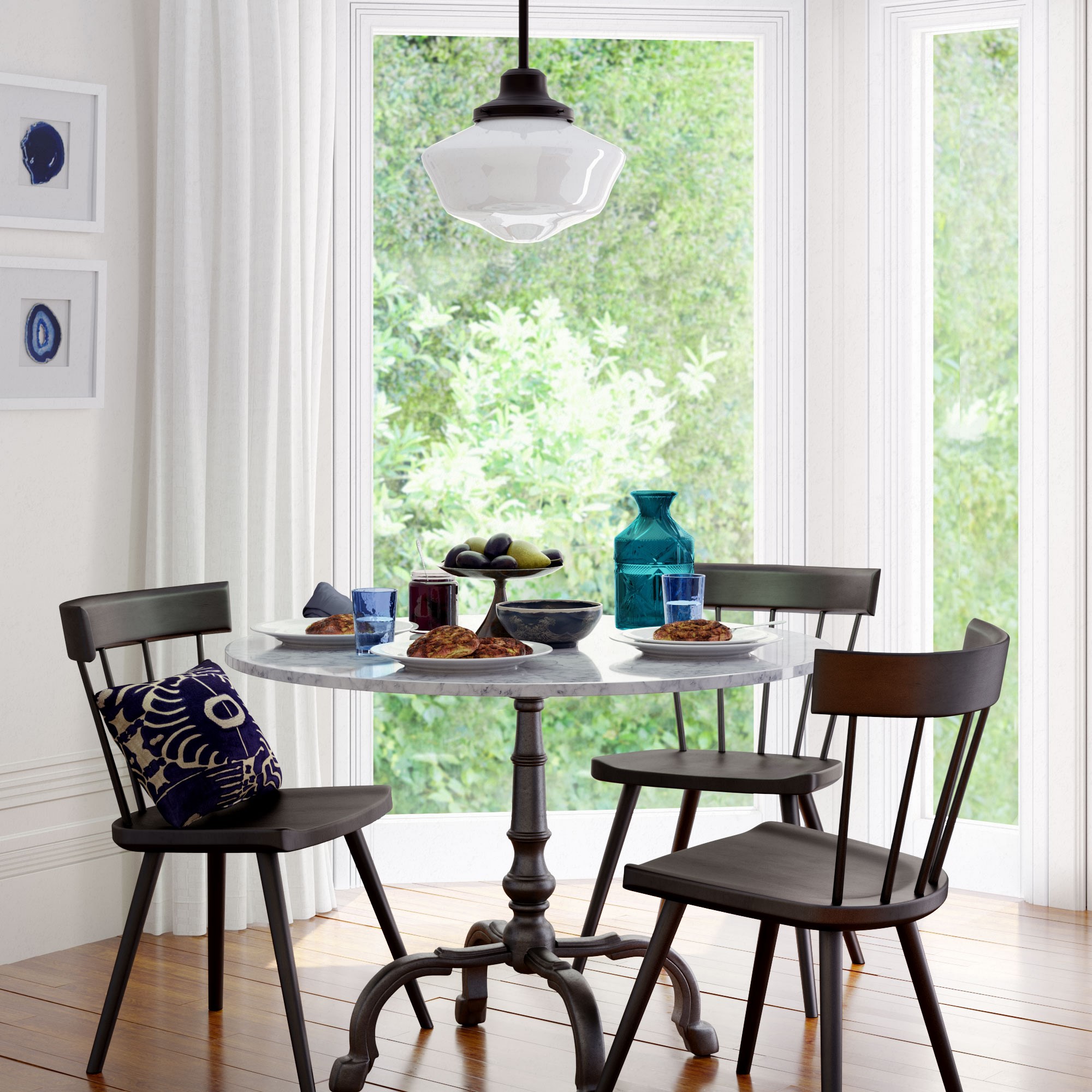 La Coupole Round Iron Bistro Table (42