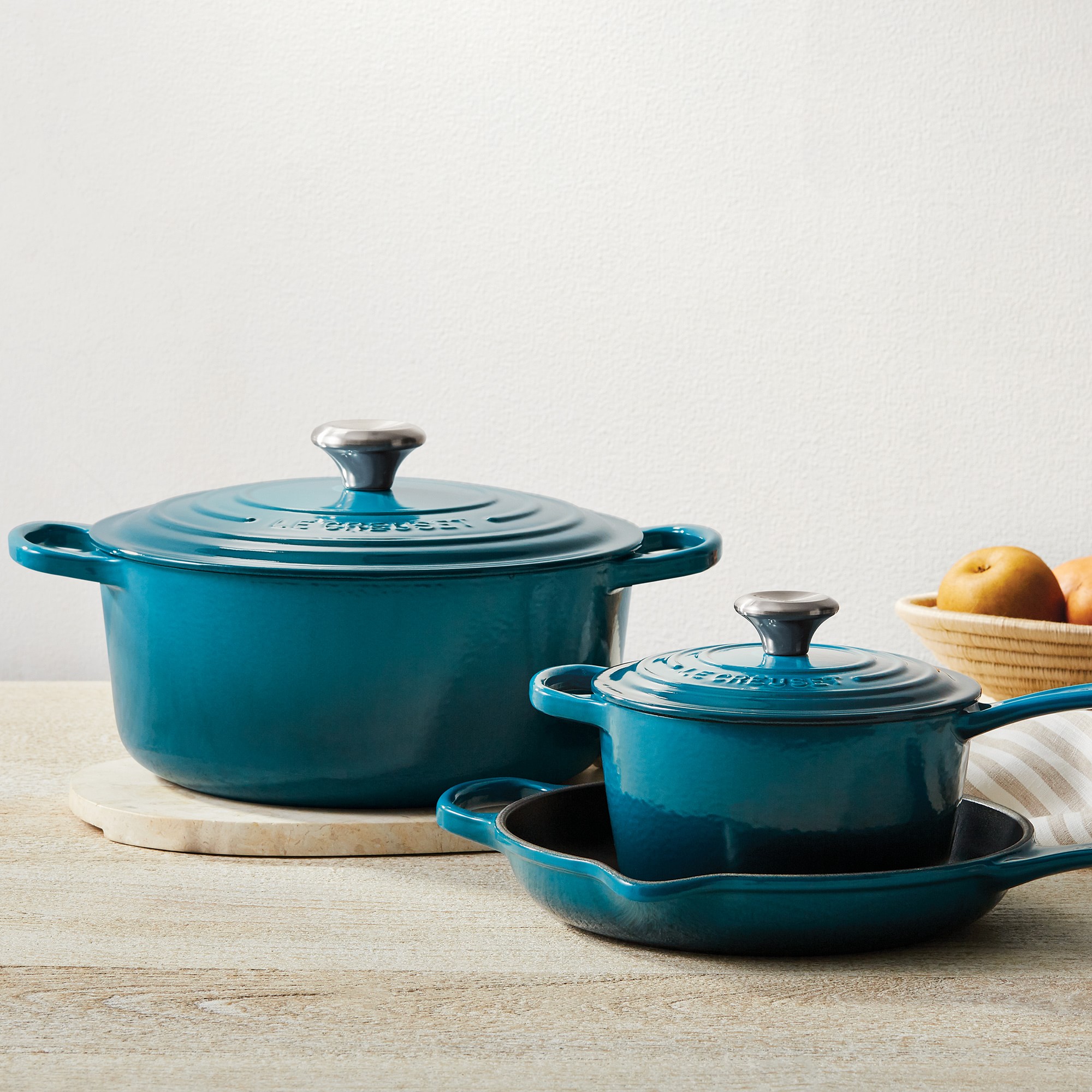 Le Creuset Signature Enameled Cast Iron 5-Piece Cookware Set