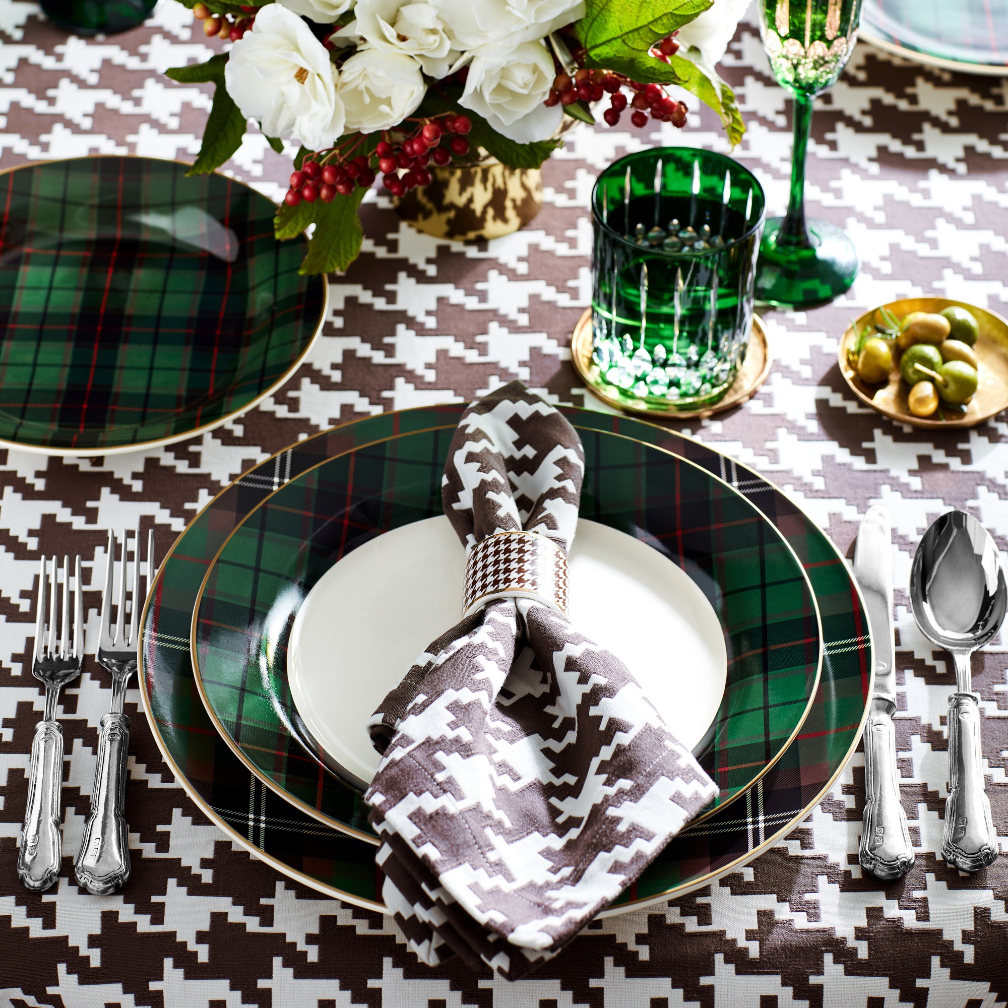 Classic Green Tartan Charger
