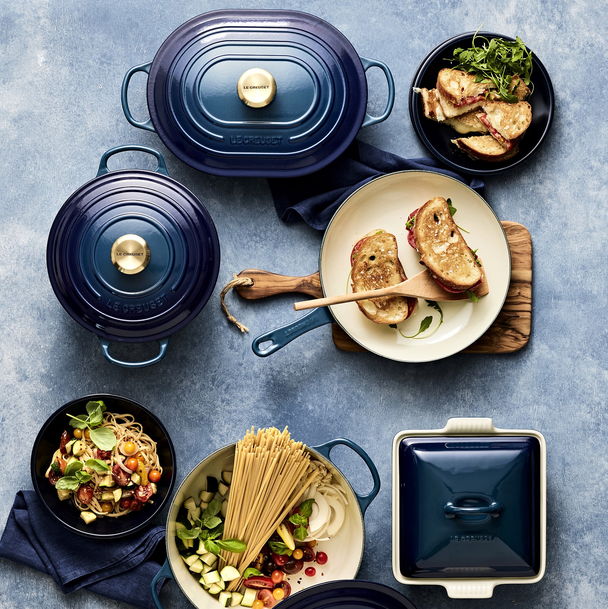 Le Creuset Enameled Cast Iron Shallow Fry Pan, 9 3/4