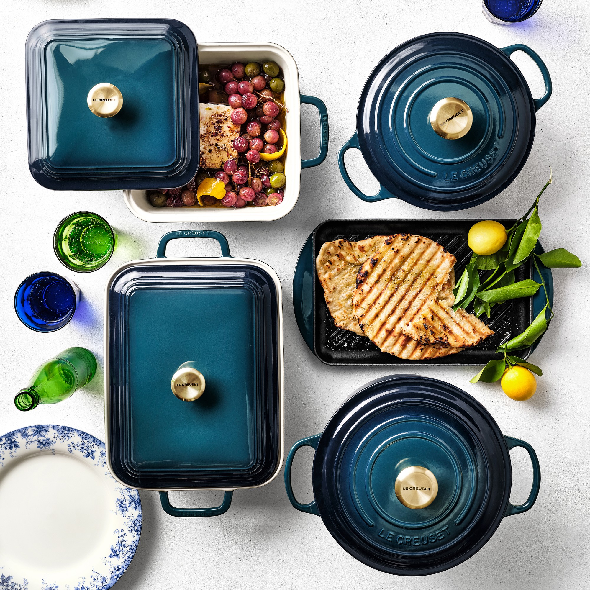 Le Creuset San Francisco Stoneware Rectangular Covered Baker, 4-Qt.