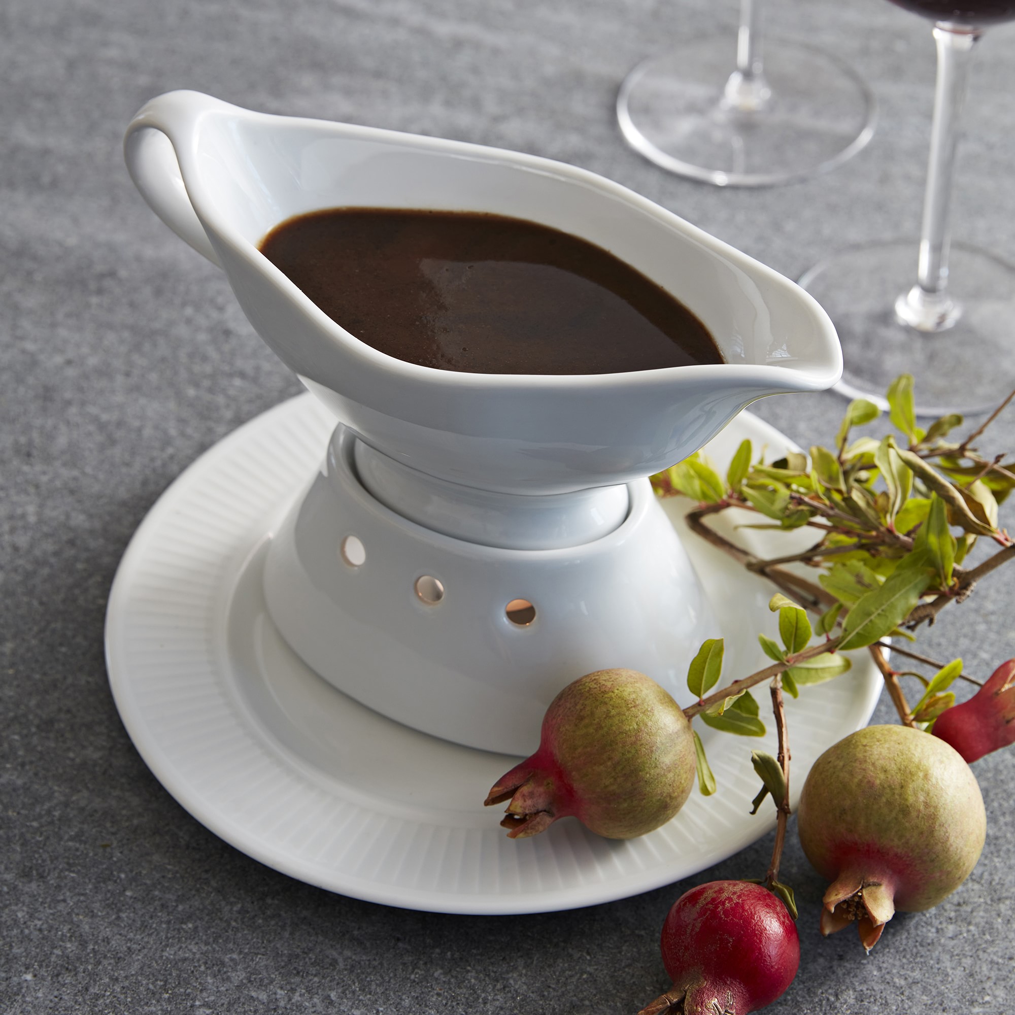 Pillivuyt Porcelain Gravy Boat with Warming Base