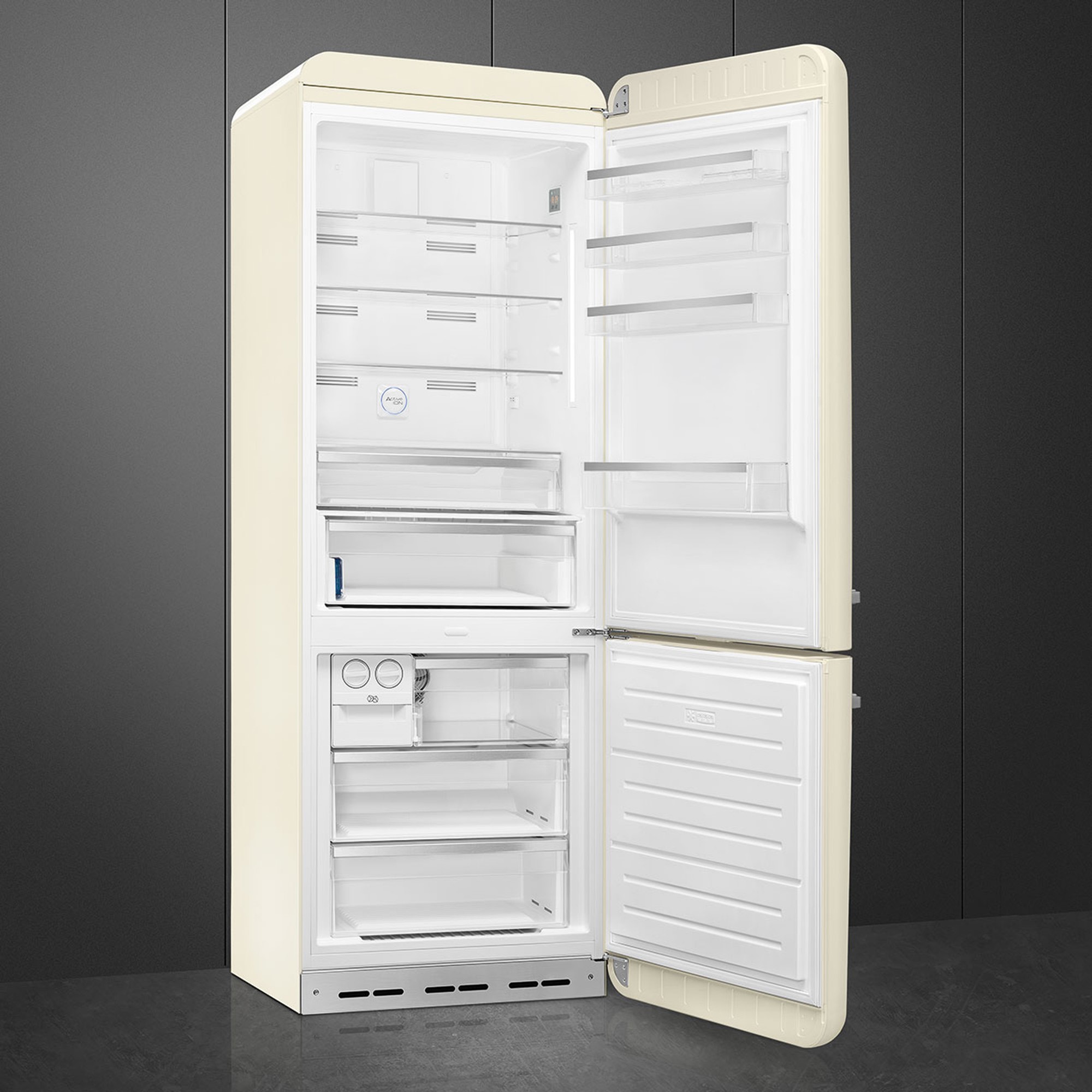 SMEG 50's Style Retro FAB 38 Refrigerator with Freezer