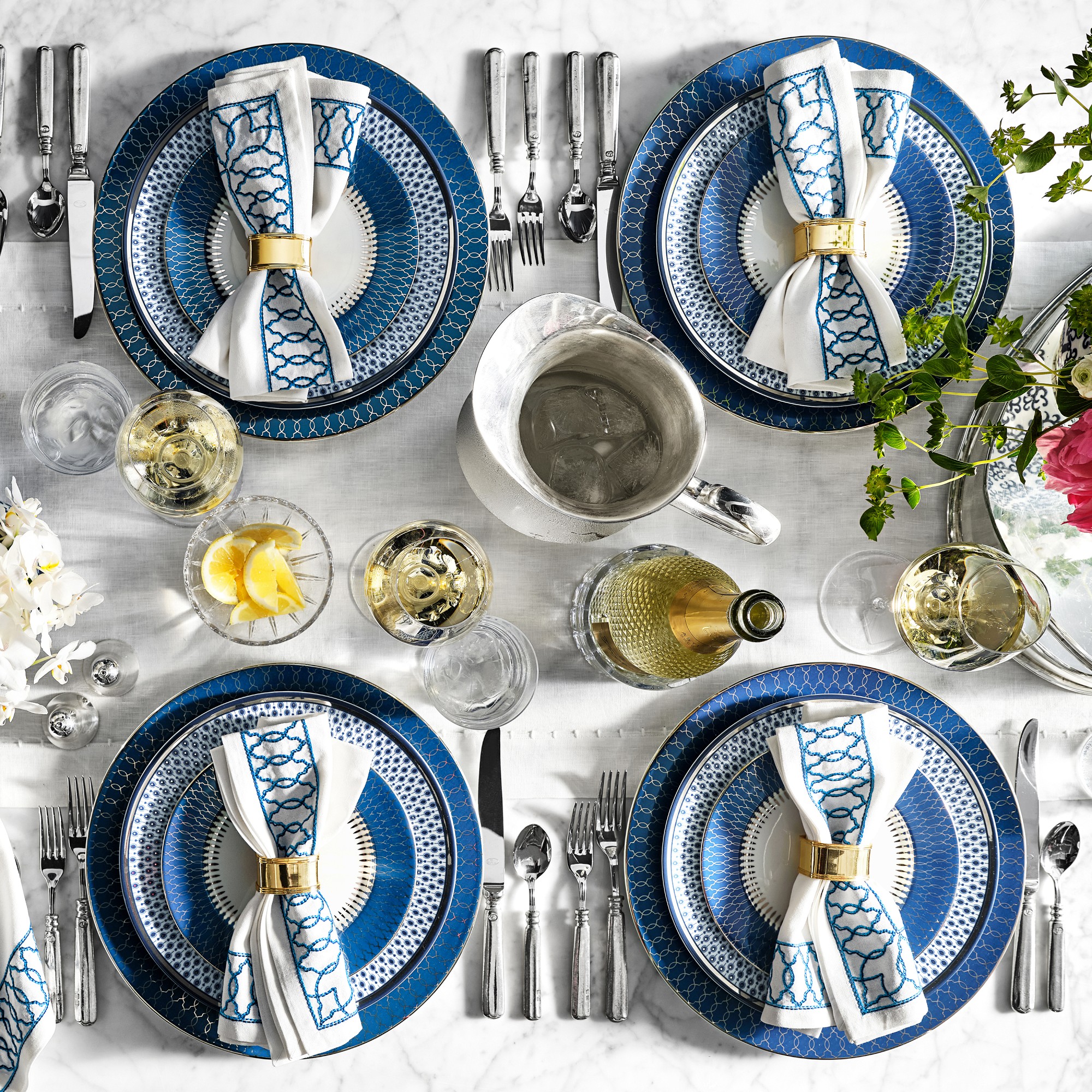 Williams Sonoma Regal 12-Piece Dinnerware Set