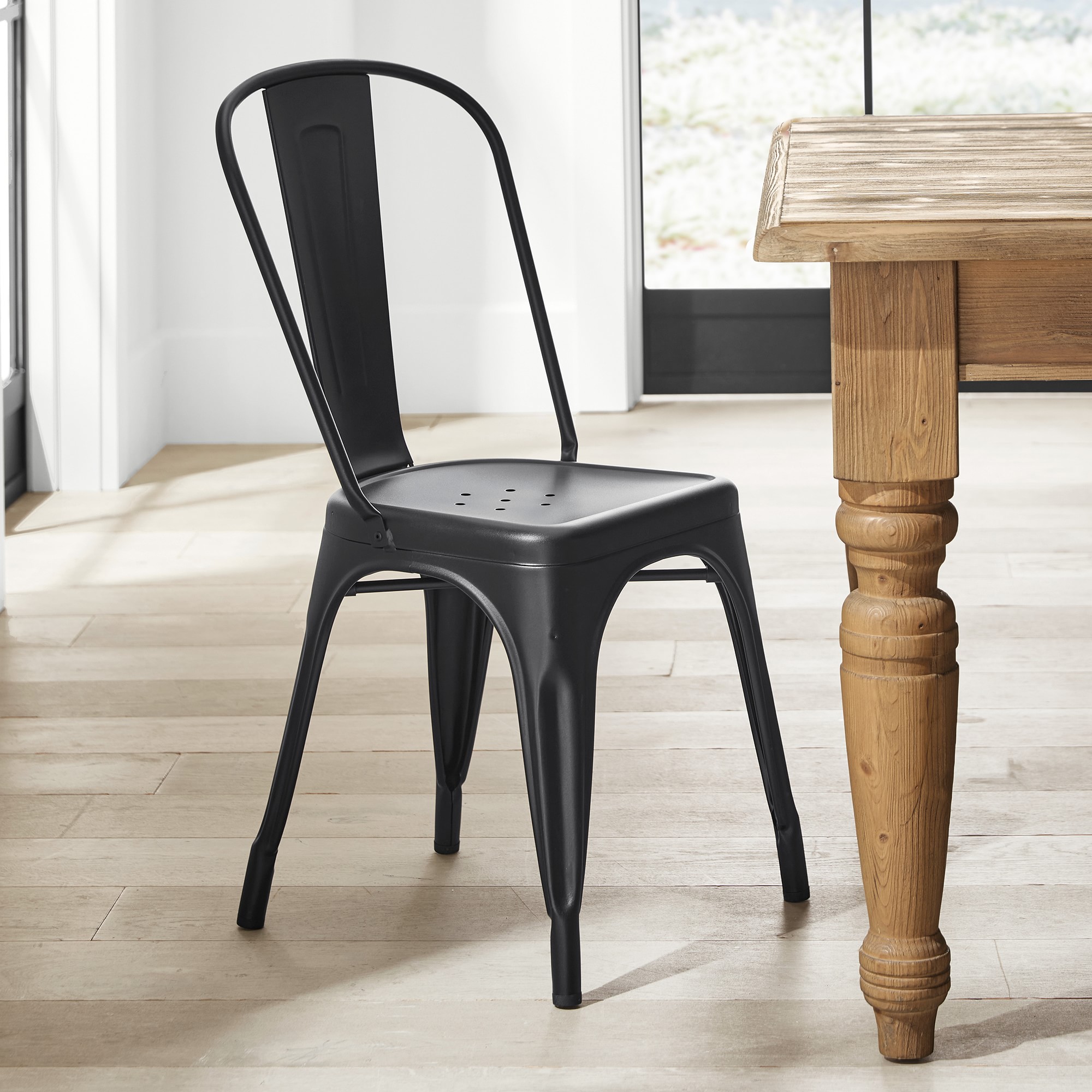 Harvest Extendable Rectangular Dining Table (72