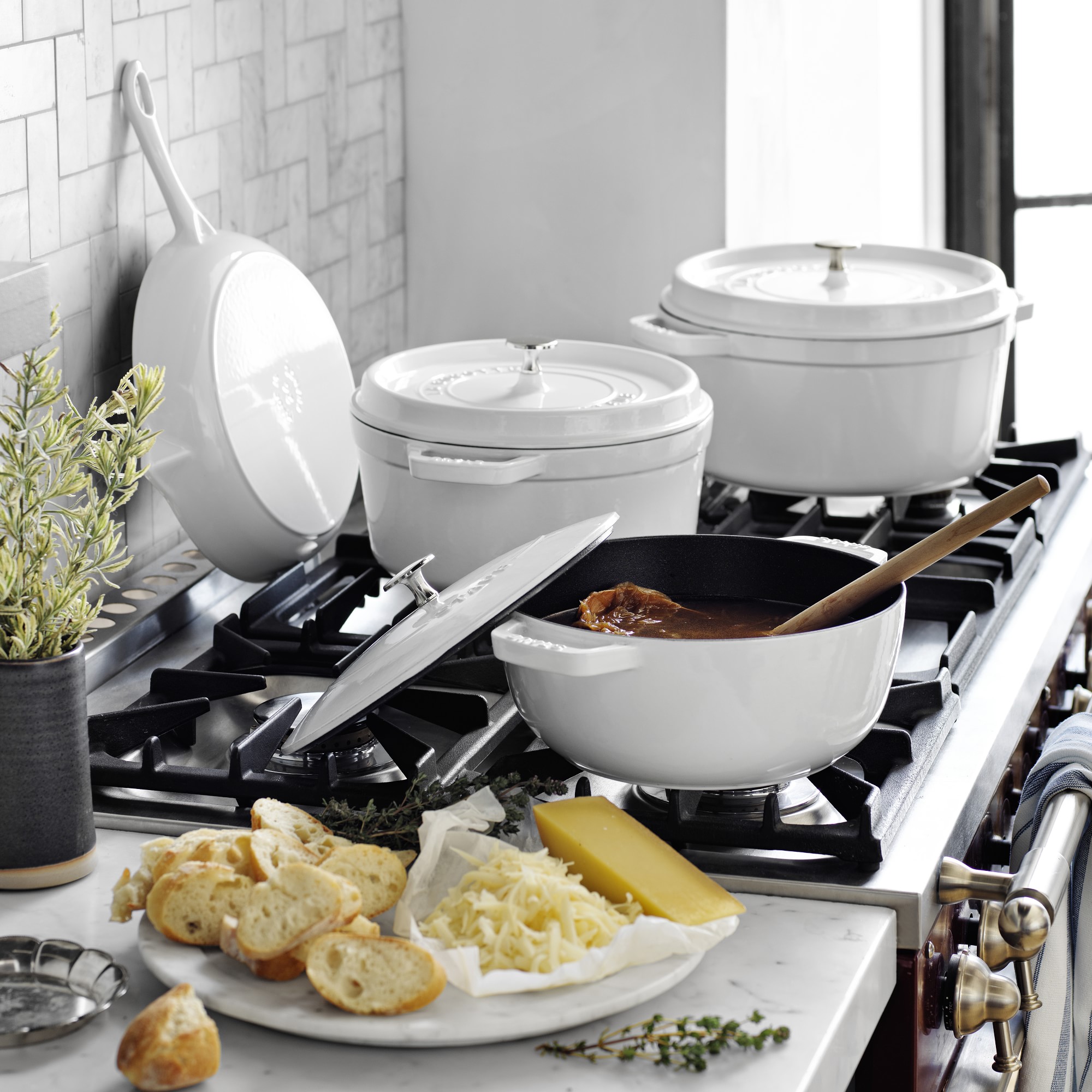 Staub Enameled Cast Iron Fry Pan