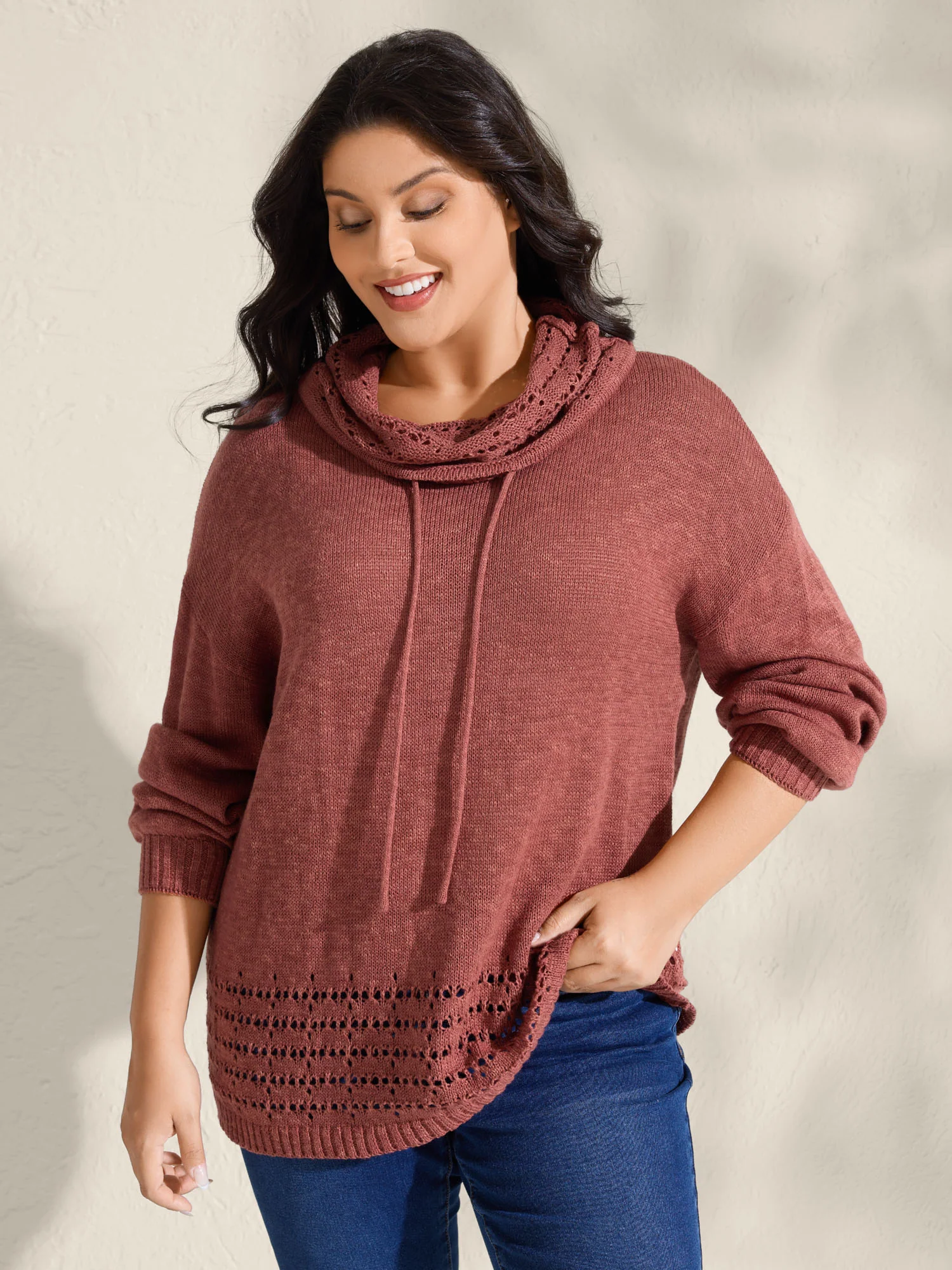 Piled Collar Cut-Out Solid Lightweight Pullover