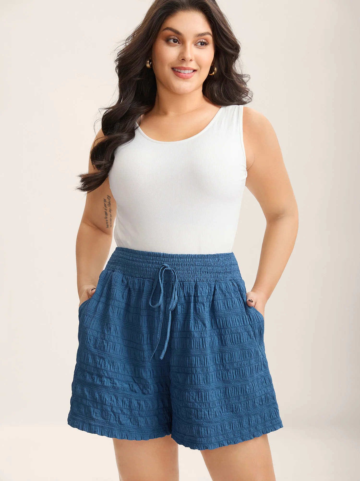 Textured Shirred Waist Tie Shorts