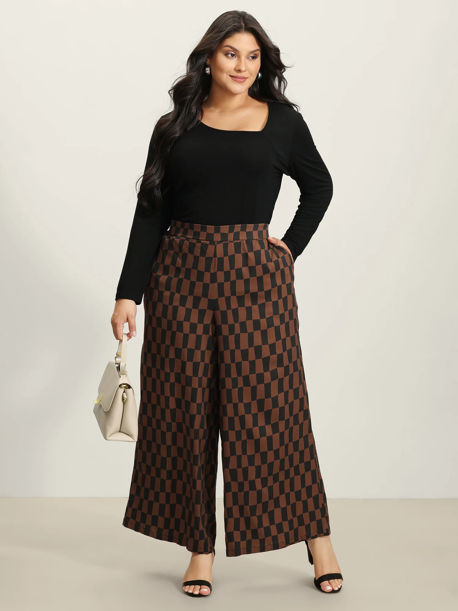 Checkered Print Wide-Leg Pants