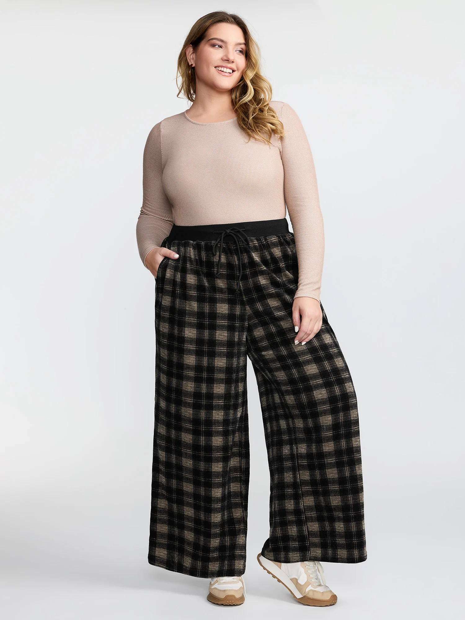 Supersoft Plaid Color Contrast Wide-Leg Pants