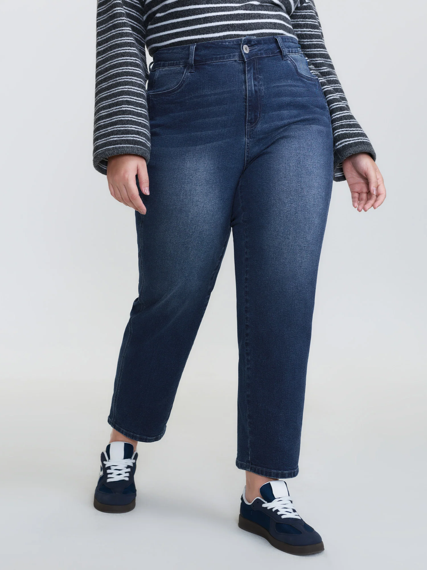 Mid-Rise Boyfriend Jeans