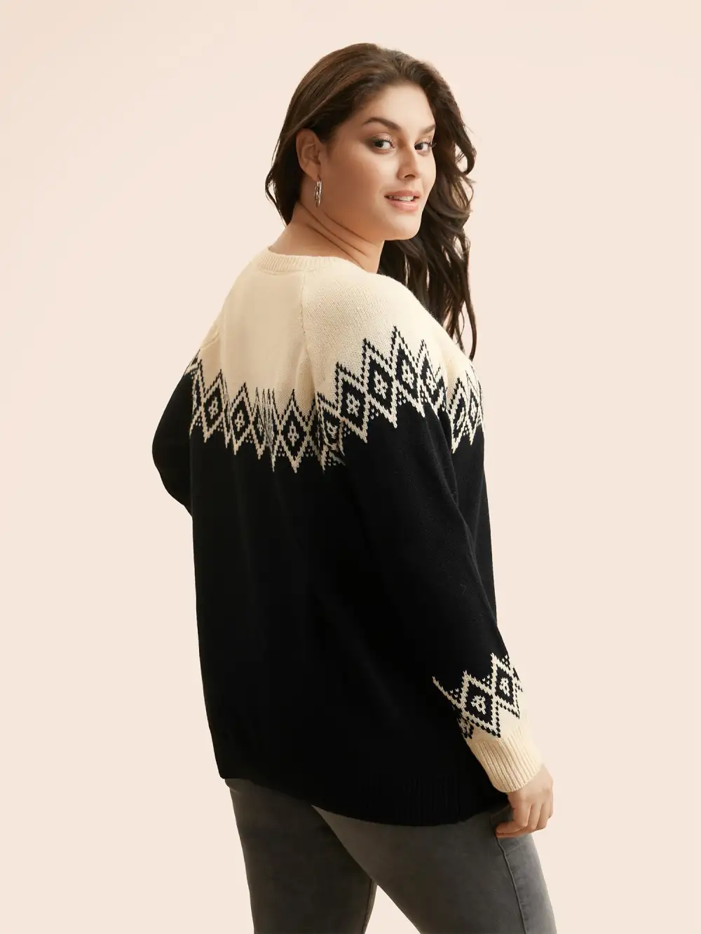 Bandana Geometric Raglan Sleeve Pullover