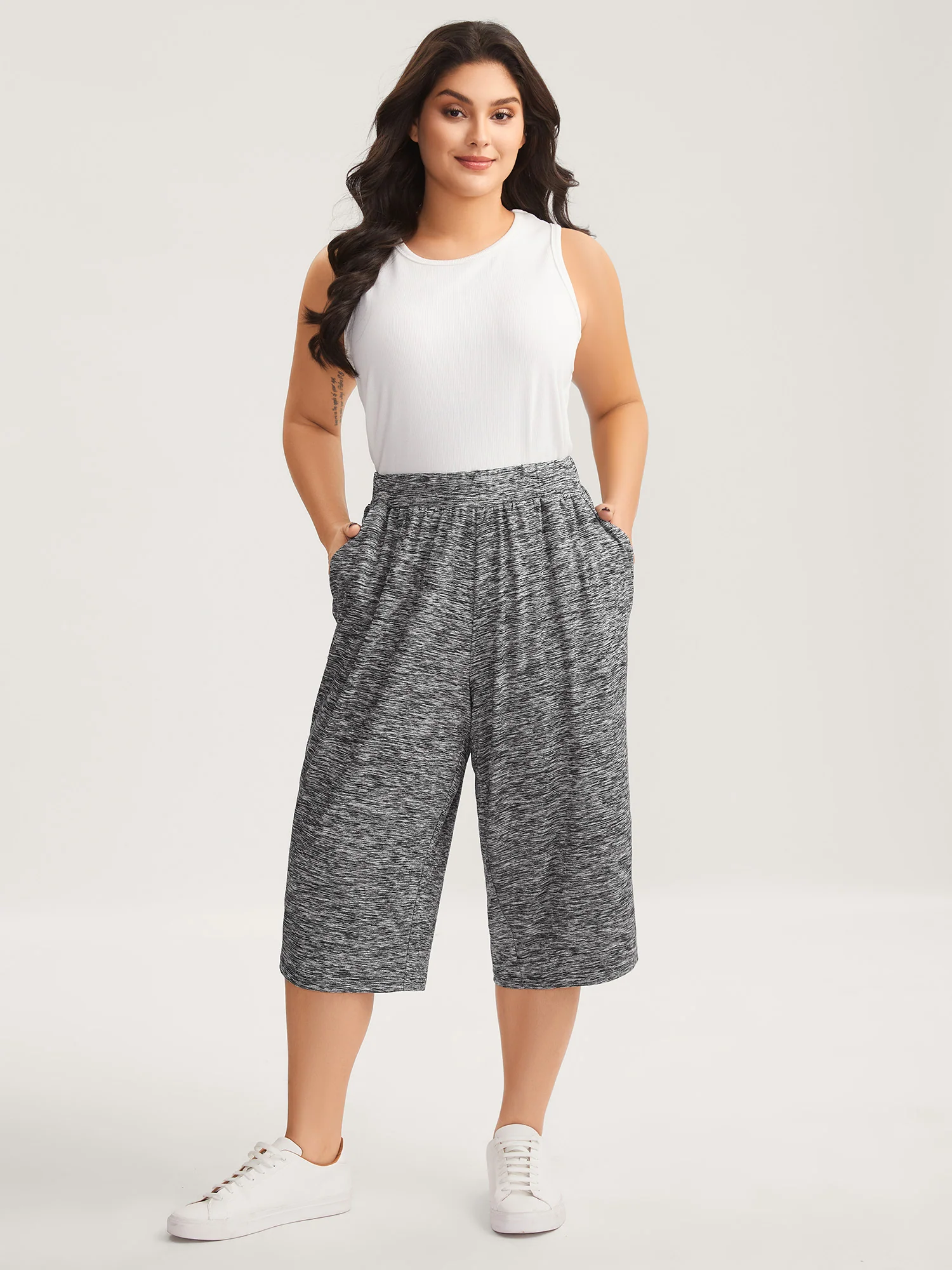 Stretchy Straight Leg Cropped Pants