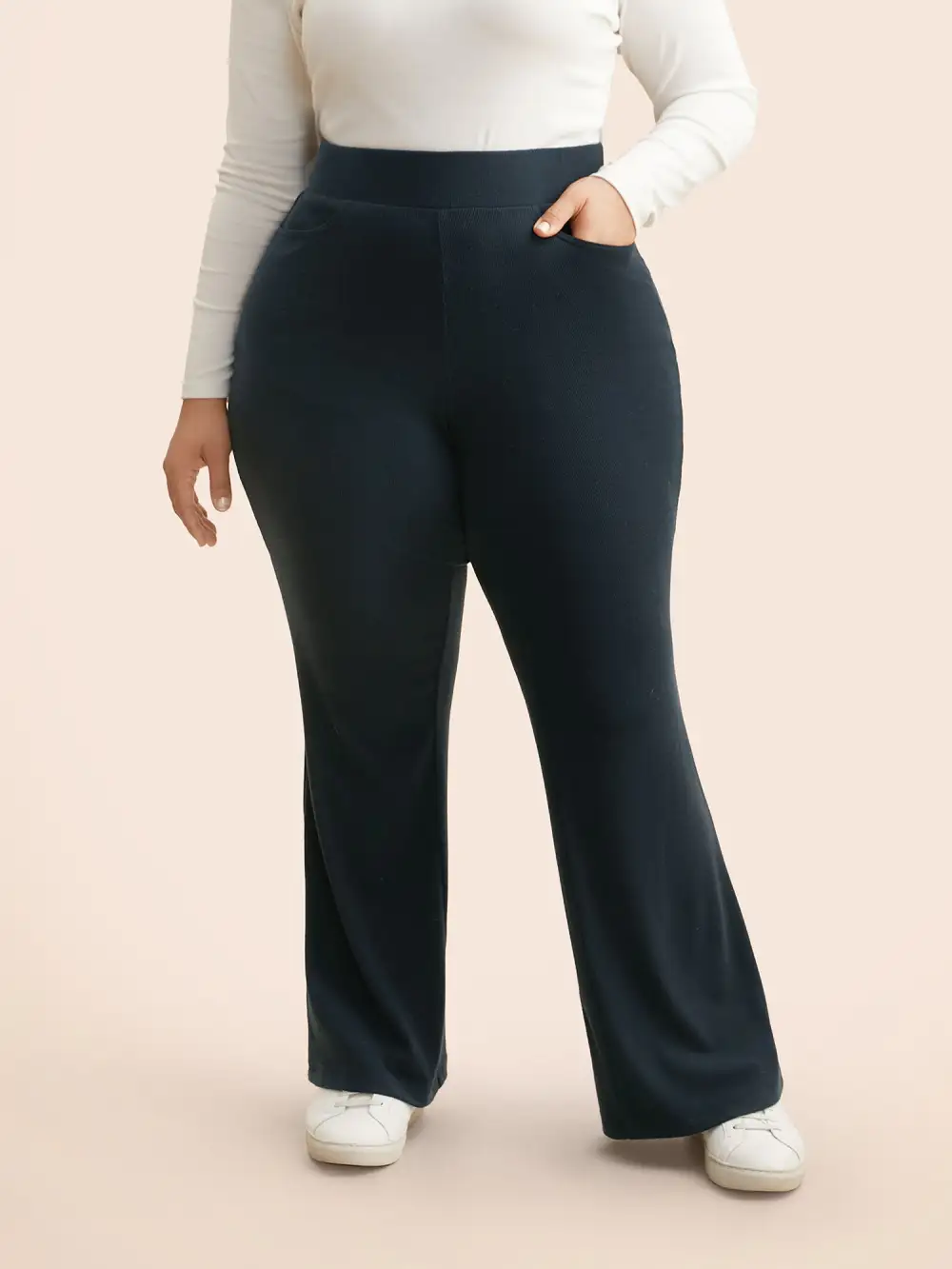 Supersoft Essentials Elastic Waist Flared Leggings