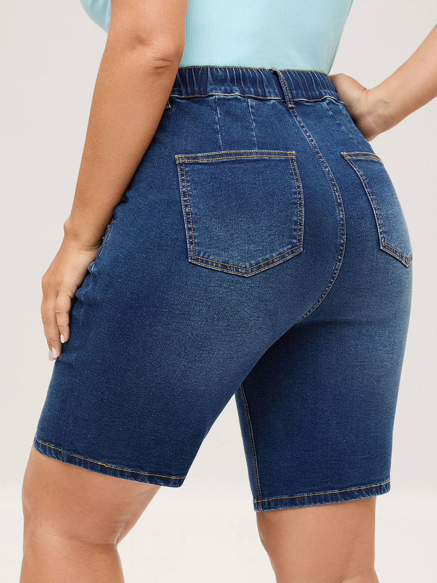 No-Gap Waist Stretchy Denim Shorts