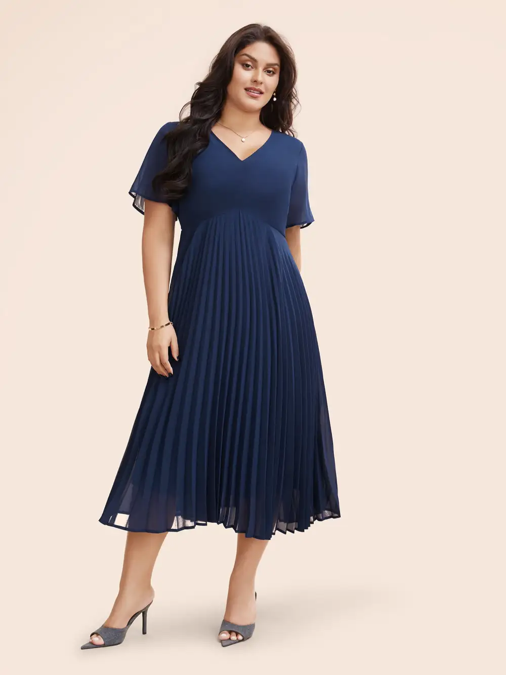 Solid Chiffon Pleated Ruffle Sleeve Dress
