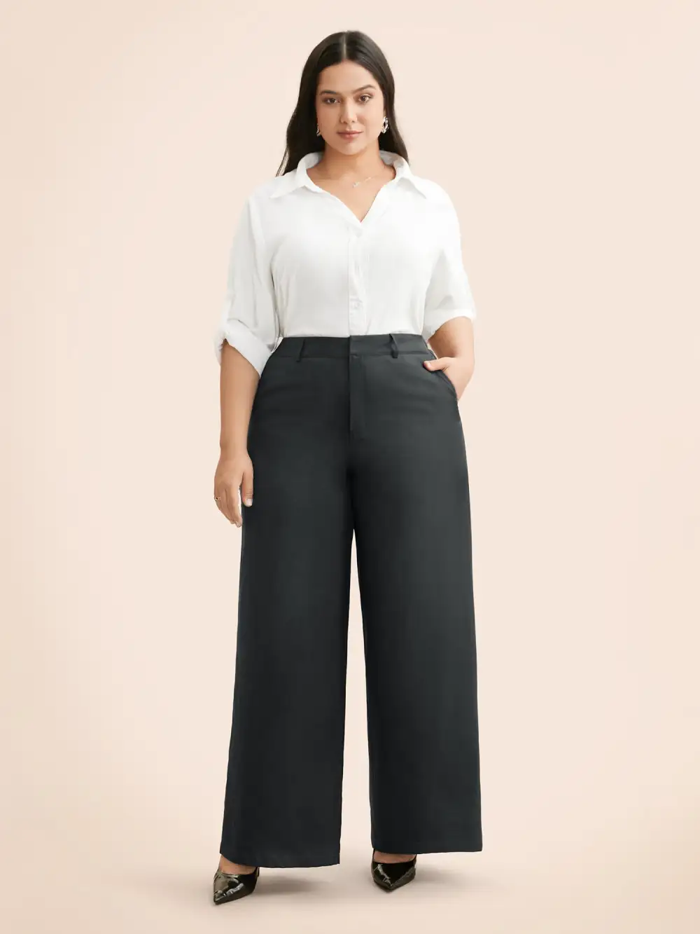 Mid Rise Textured Wide Leg Pants