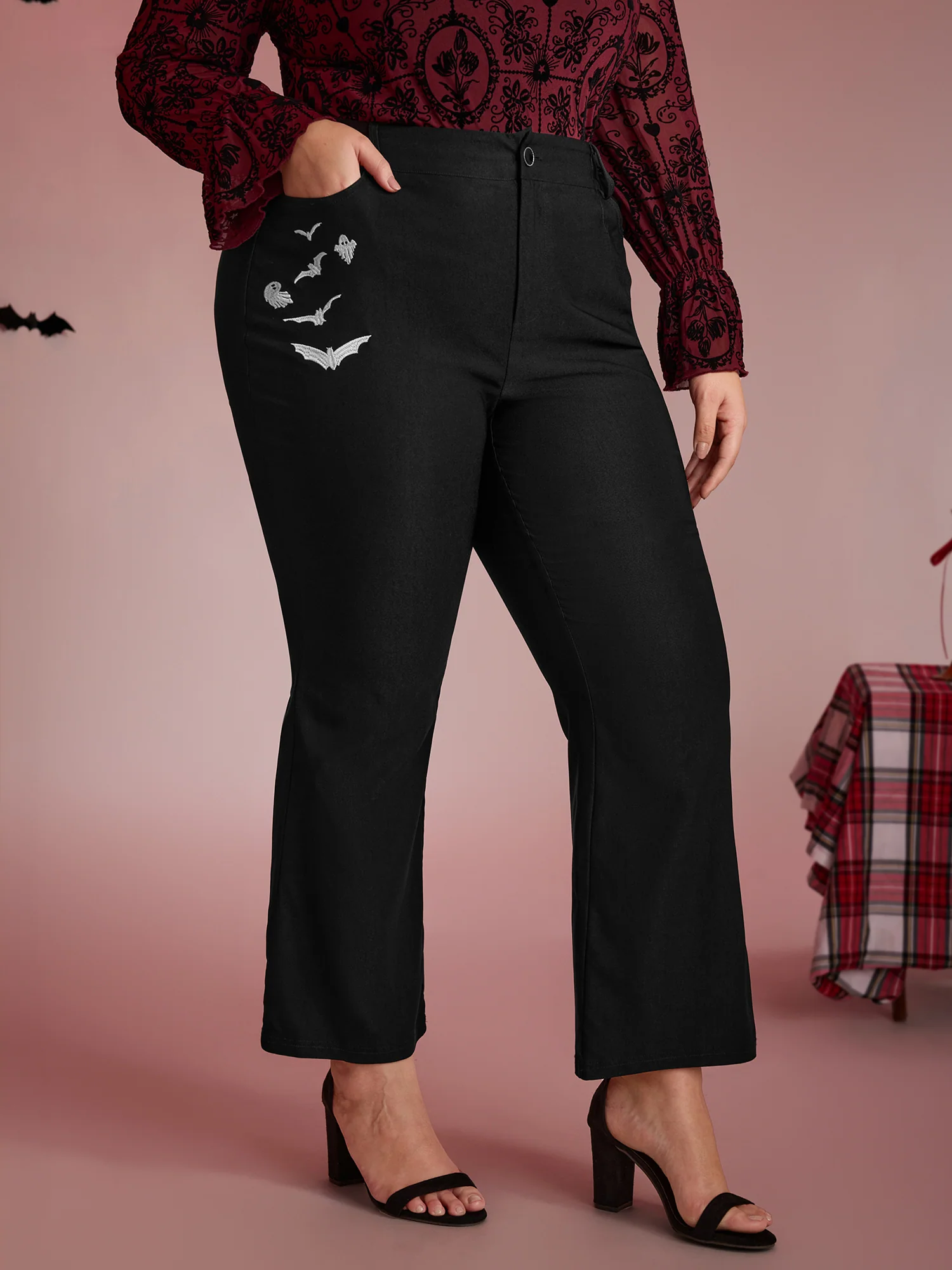 Side Embroidered Bootcut Pants